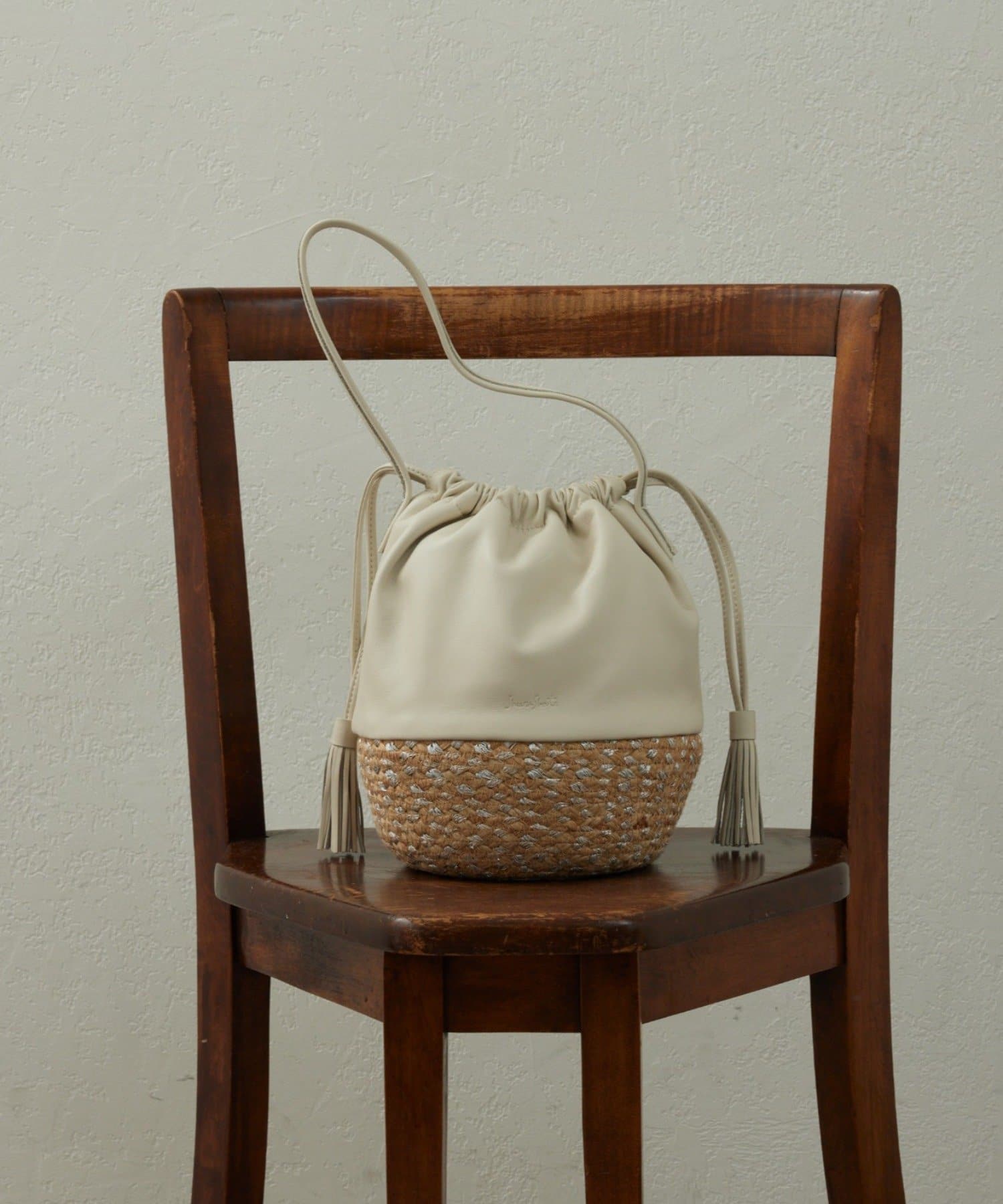 GALLARDAGALANTE(ガリャルダガランテ) 【4/7(火) 18:00予約開始】【Jhuri Shate】ドローストリングバッグ