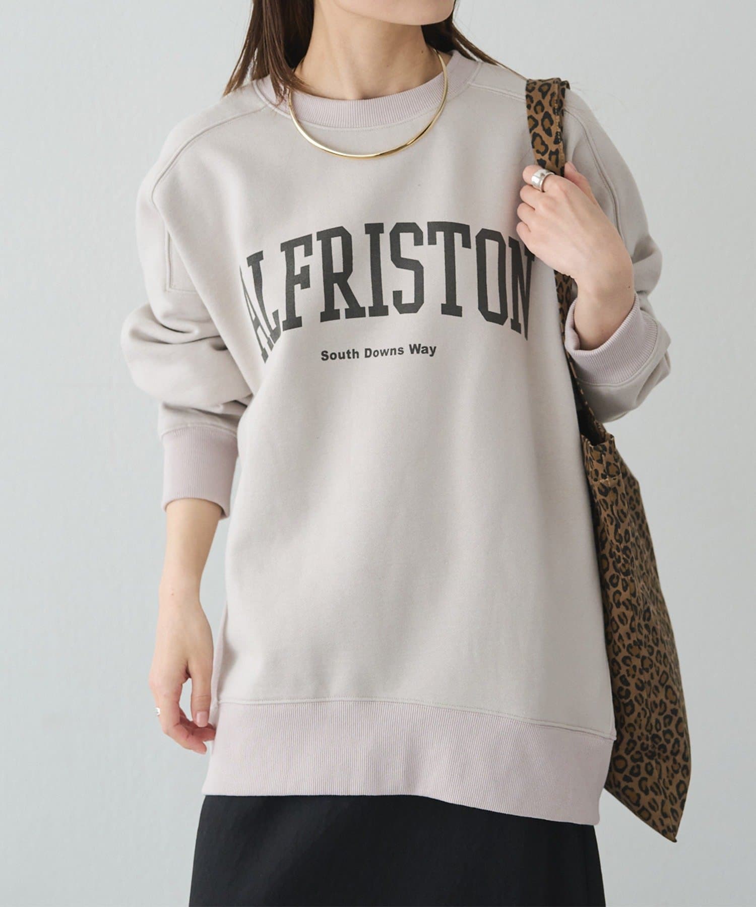 PUAL CE CIN(ピュアルセシン) ロゴプリント裏起毛スウェットプルオーバー