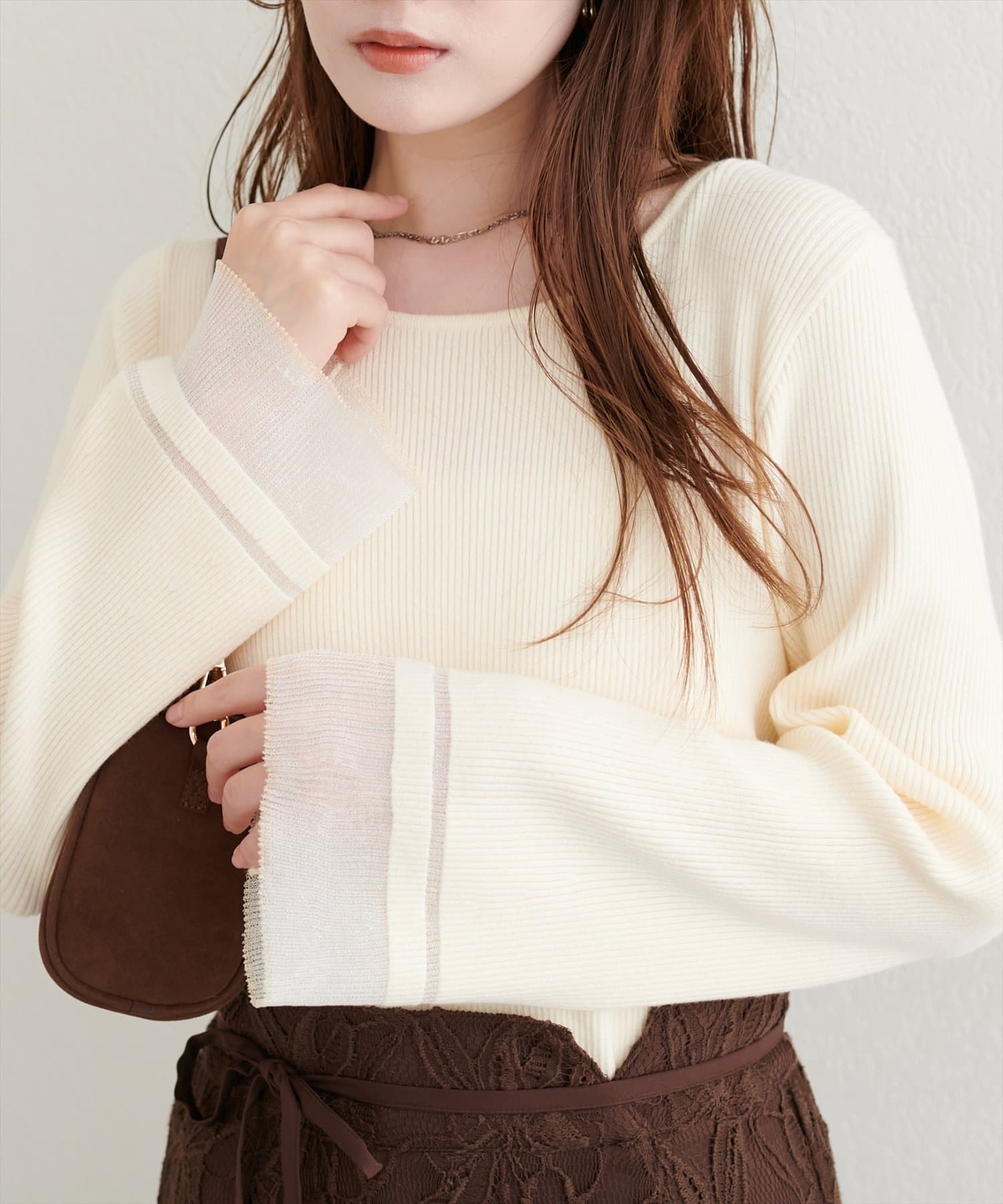 natural couture(ナチュラルクチュール) 【WEB限定】袖口シアーフレアニット