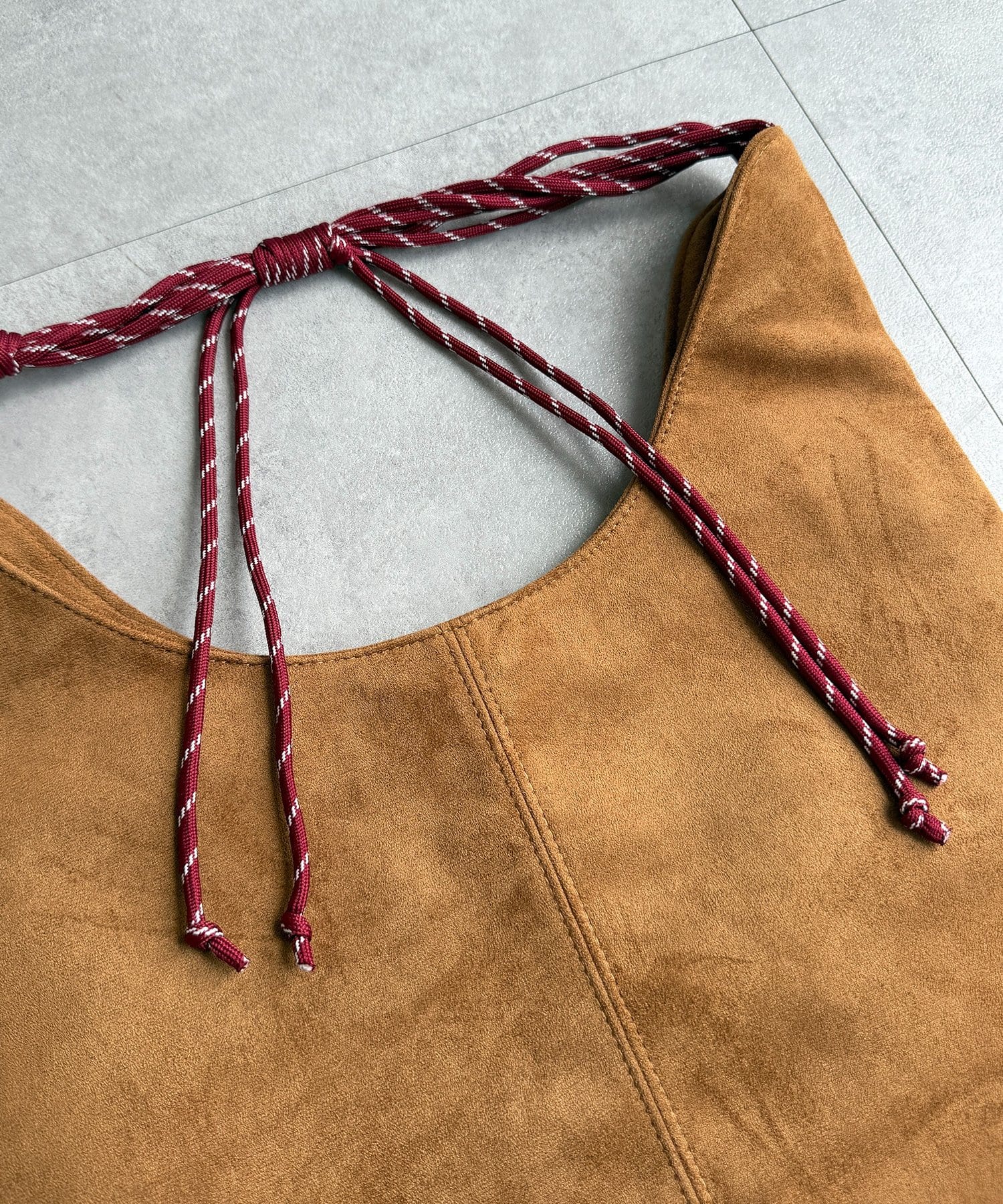 CPCM(シーピーシーエム) フェイクスエードパラコードショルダーバッグ