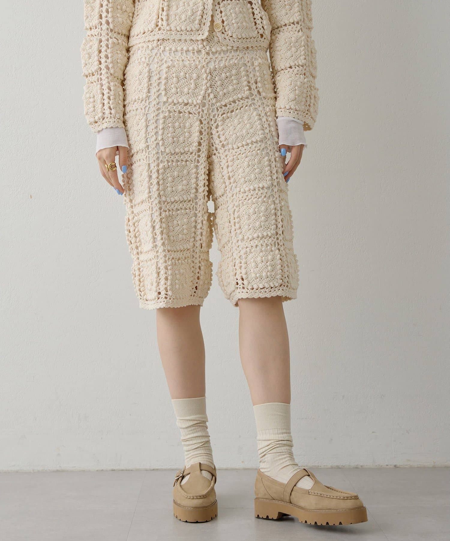 Whim Gazette(ウィム ガゼット) ハンドクロシェハーフパンツ