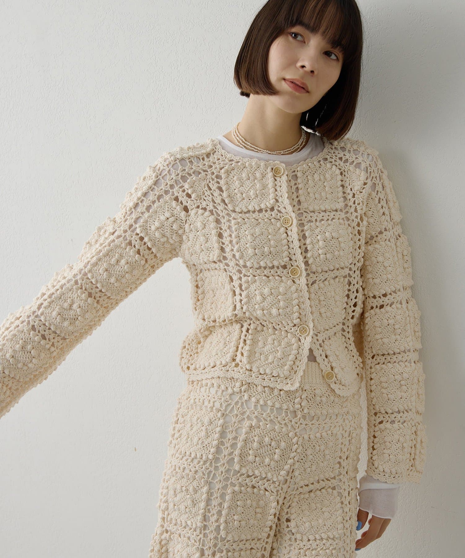 Whim Gazette(ウィム ガゼット) ハンドクロシェカーデ