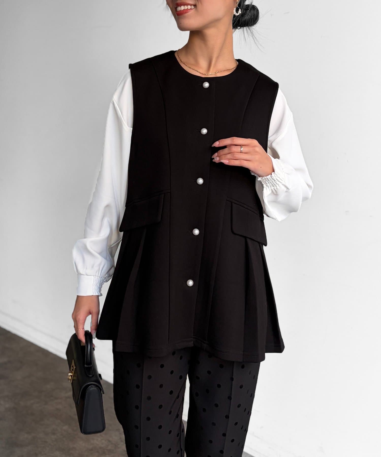 Chez toi(シェトワ) タックペプラムダンボールベスト