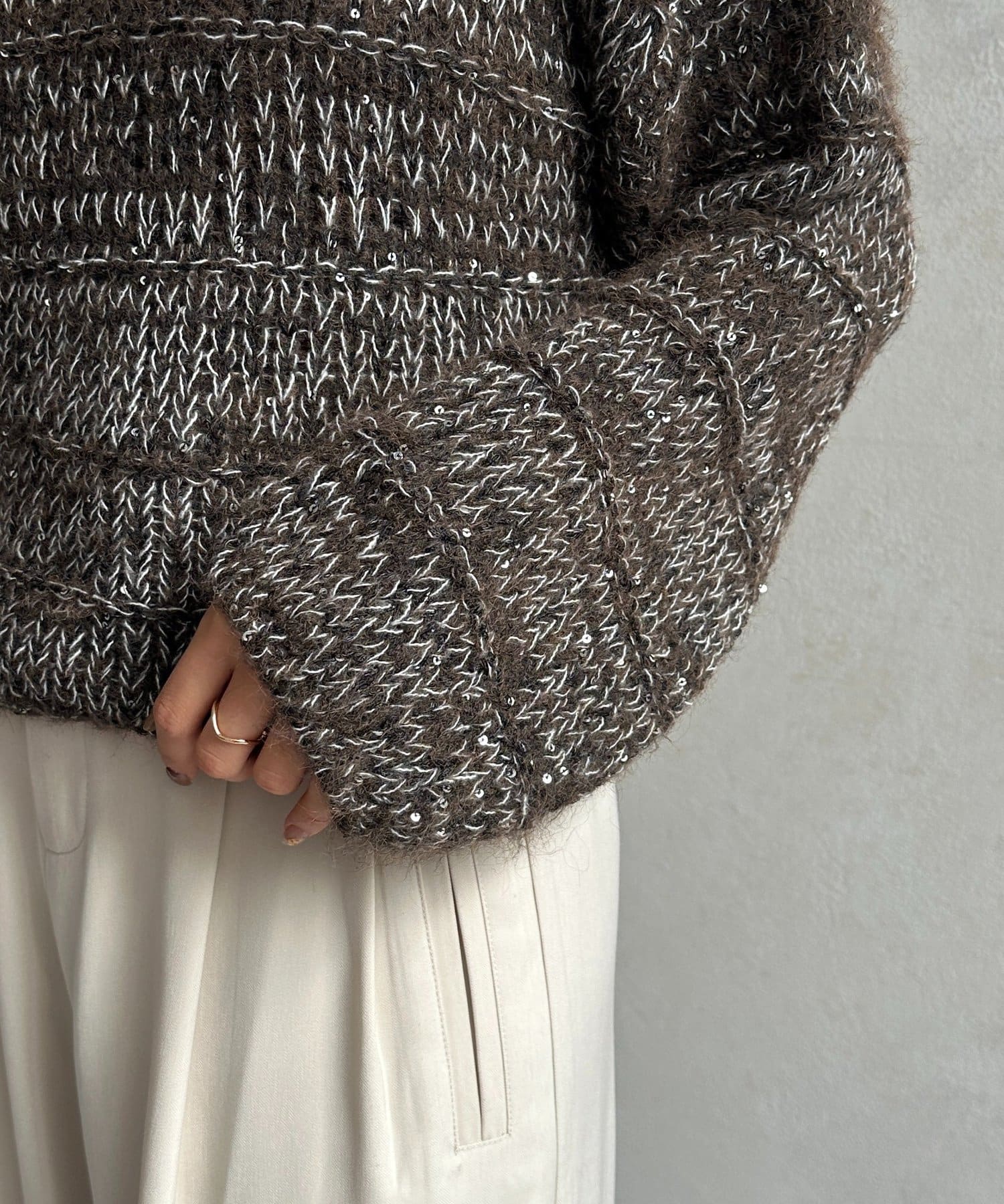 Thevon.(ゼヴォン) スパンコールMIXローゲージニット