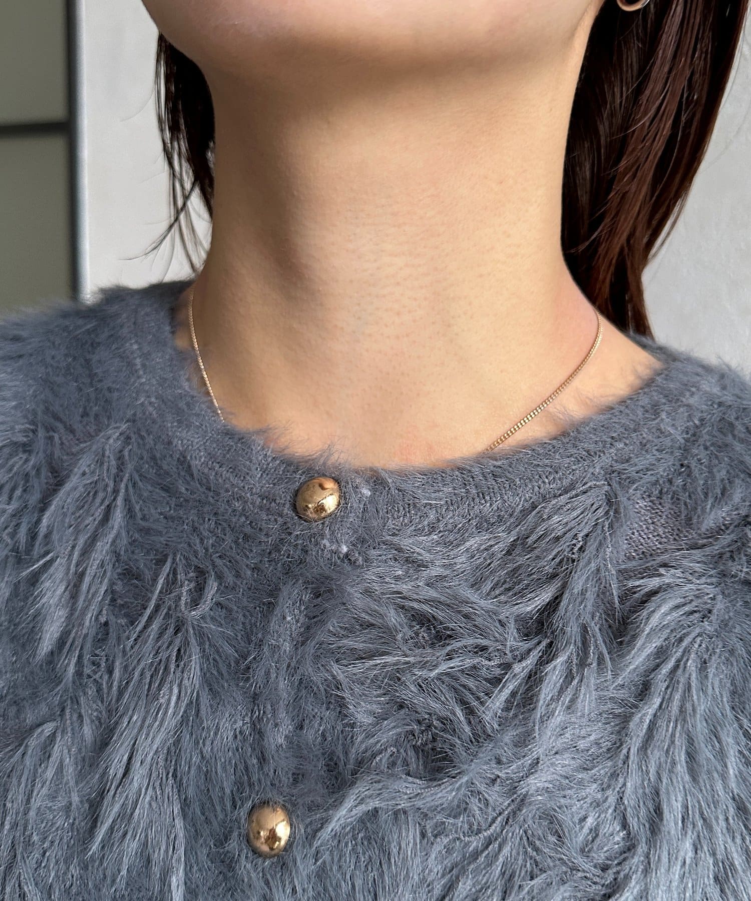 Thevon.(ゼヴォン) GOLDボタンフェザーニットカーディガン