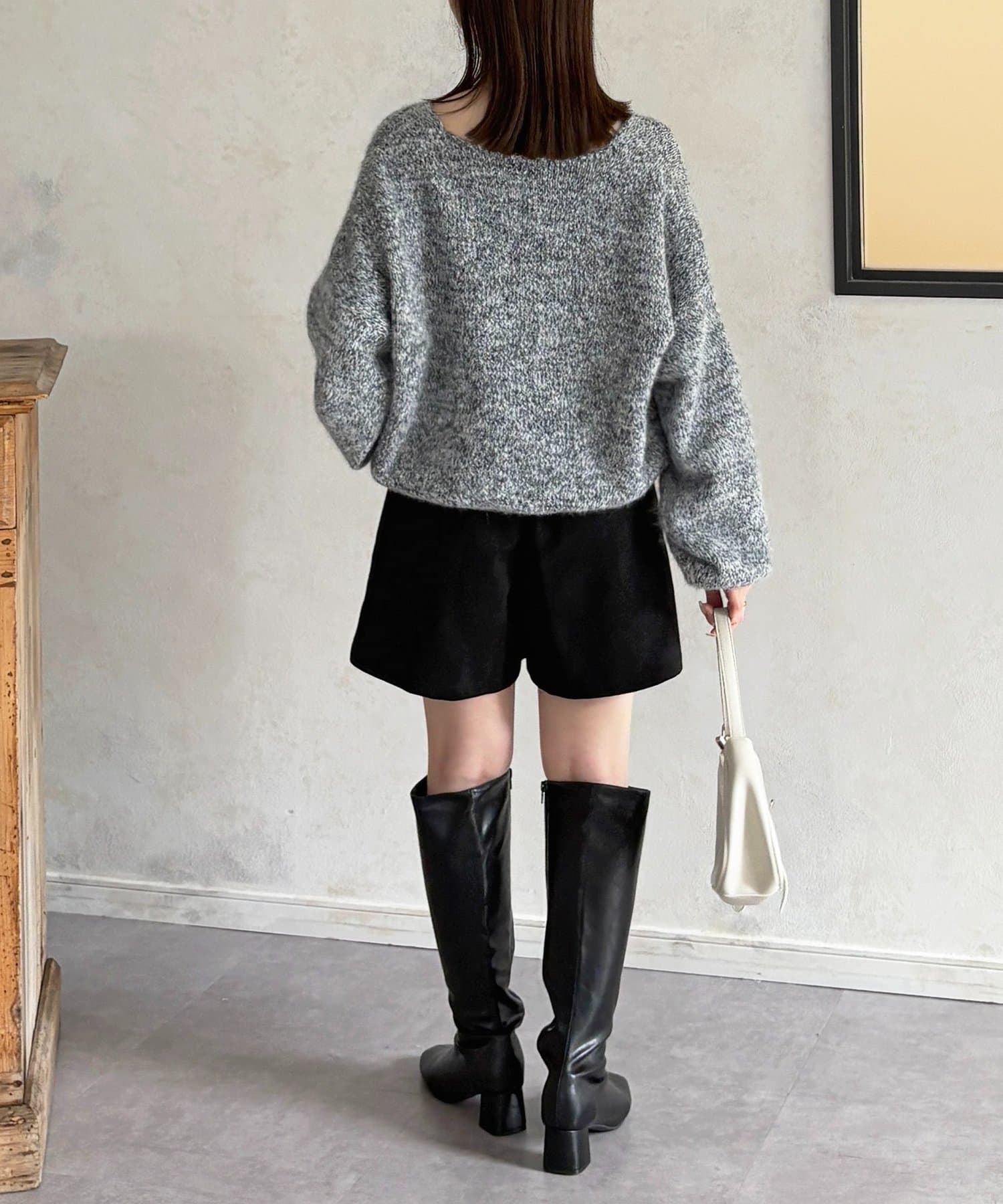 Thevon.(ゼヴォン) VネックMIXショートニット