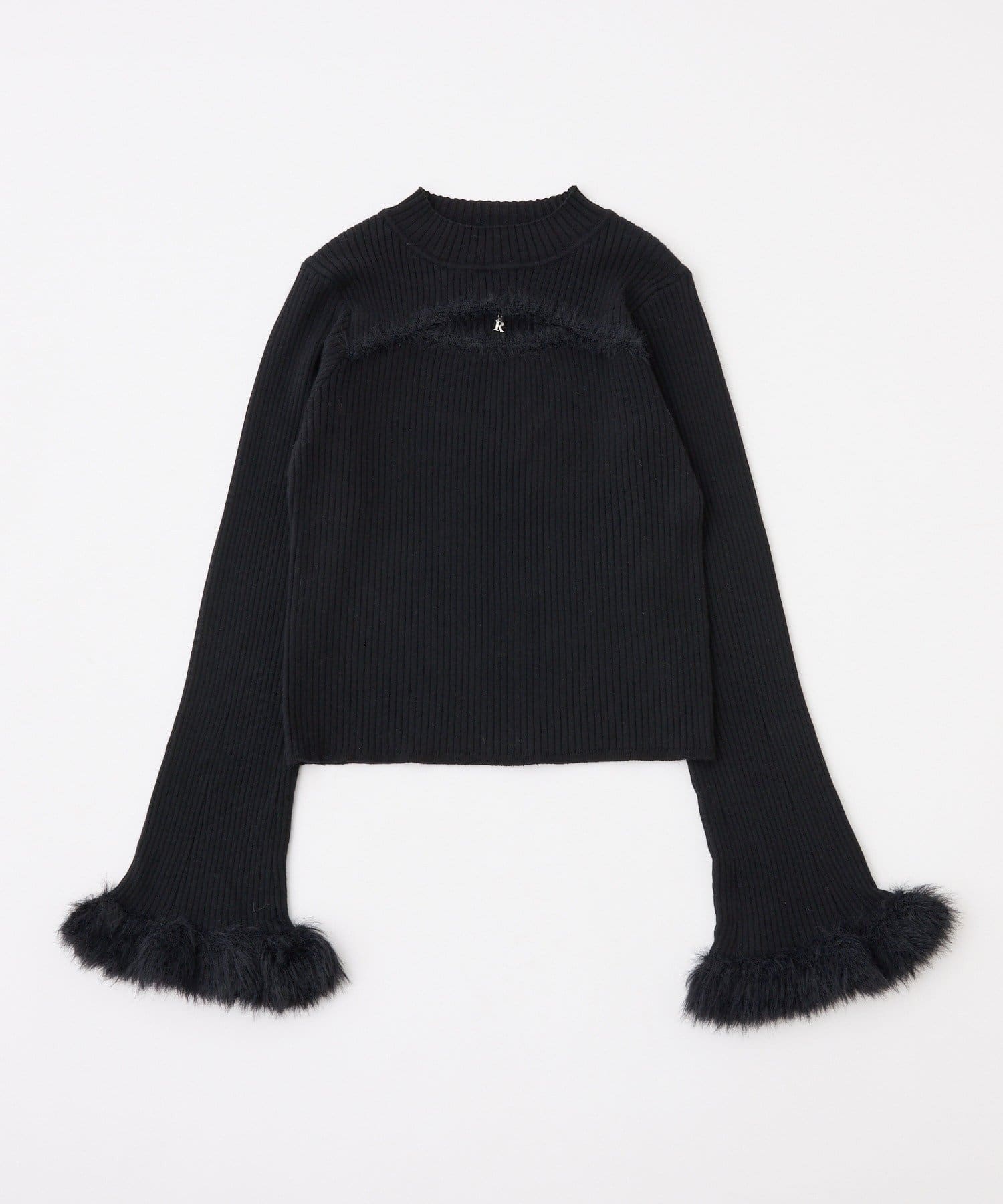 one after another NICE CLAUP(ワンアフターアナザー ナイスクラップ) デコルテカットデザインチャーム付きニット