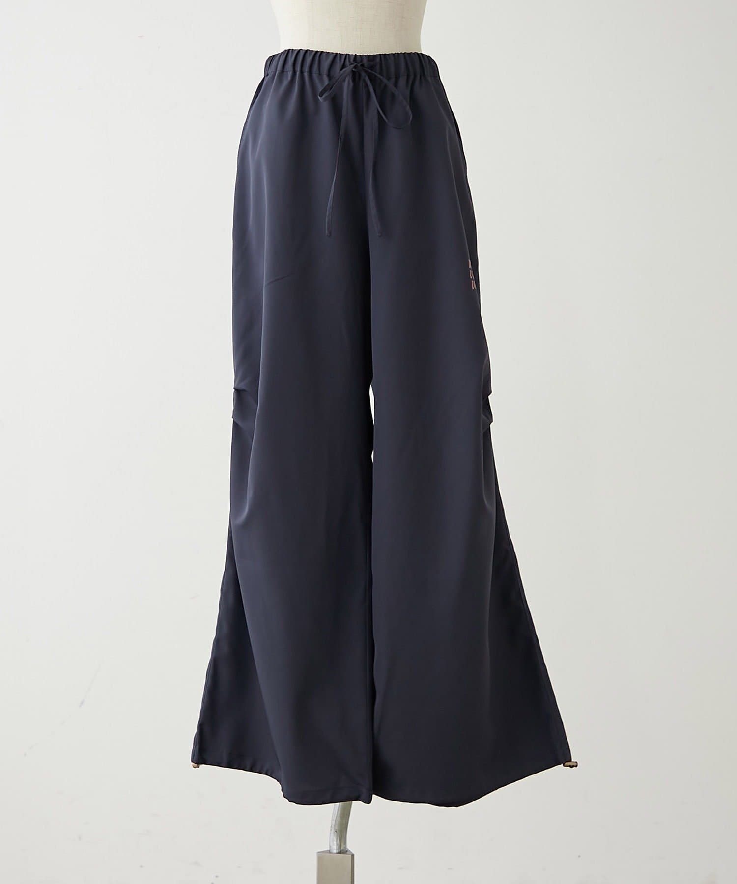 NICE CLAUP / OLIVE des OLIVE OUTLET(ナイスクラップ  / オリーブ デ オリーブ アウトレット) 【NUNIFE】ナイロンイージーワイドパンツ