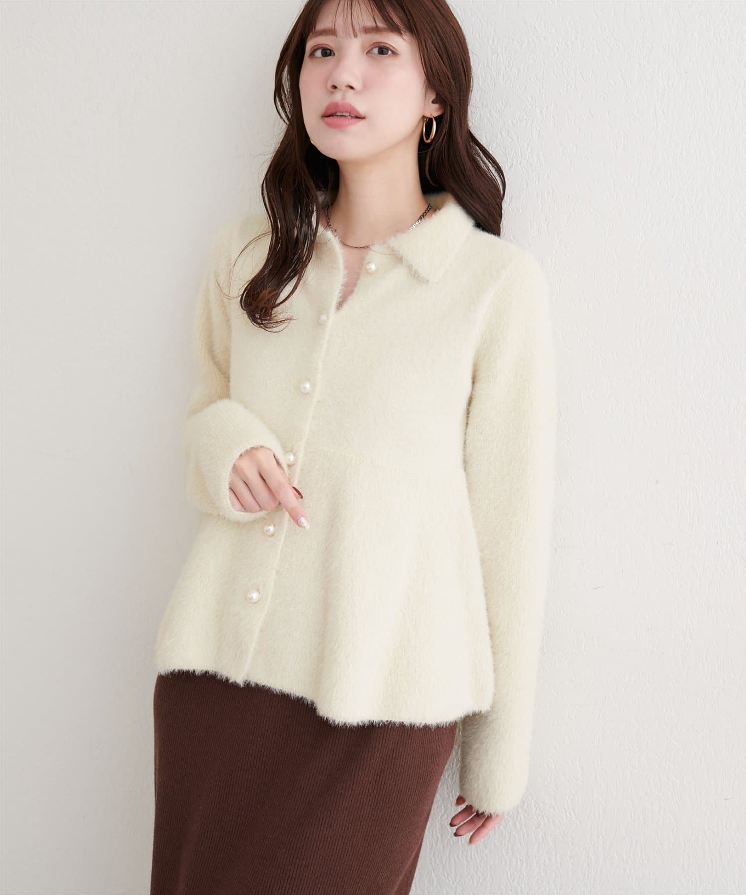 natural couture(ナチュラルクチュール) フェザーペプラムニットカーディガン