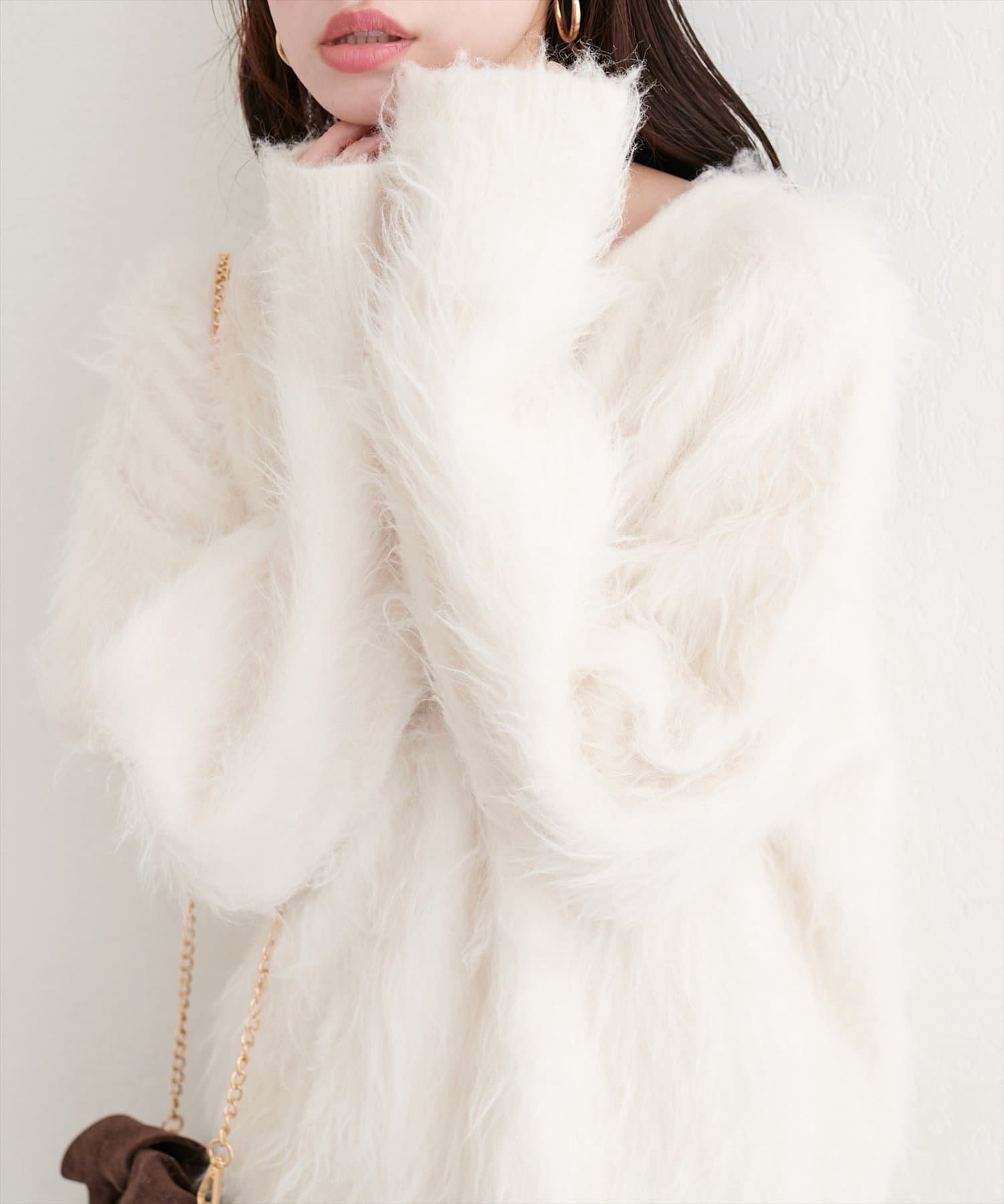 natural couture(ナチュラルクチュール) ロングフェザークルーネックニットプルオーバー