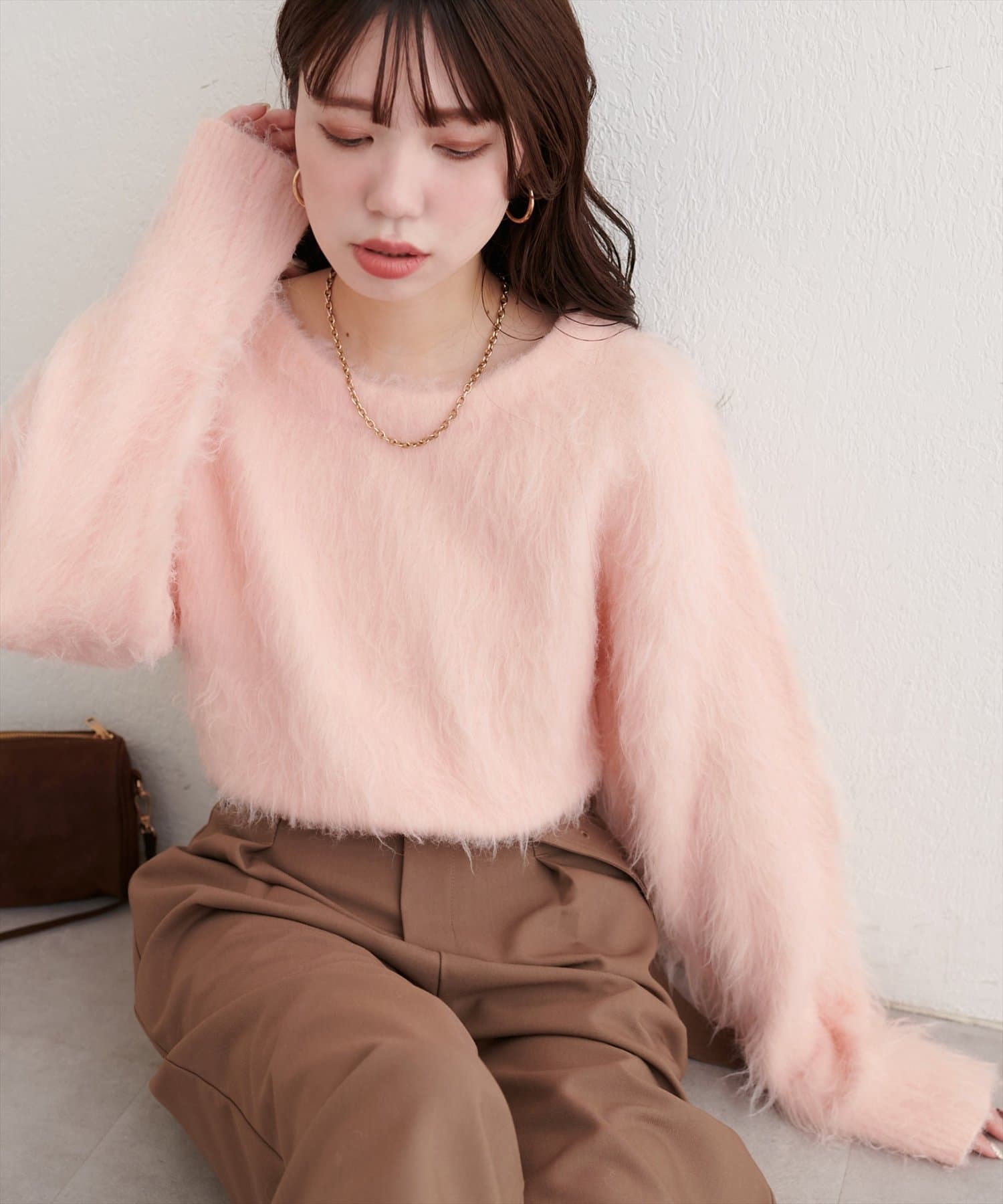 natural couture(ナチュラルクチュール) ロングフェザークルーネックニットプルオーバー