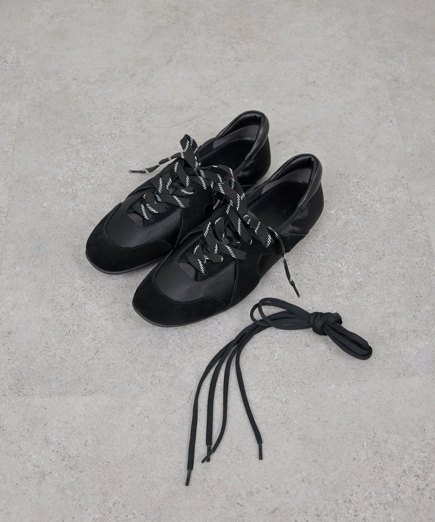 GALLARDAGALANTE(ガリャルダガランテ) 【2.718】サテンスニーカー