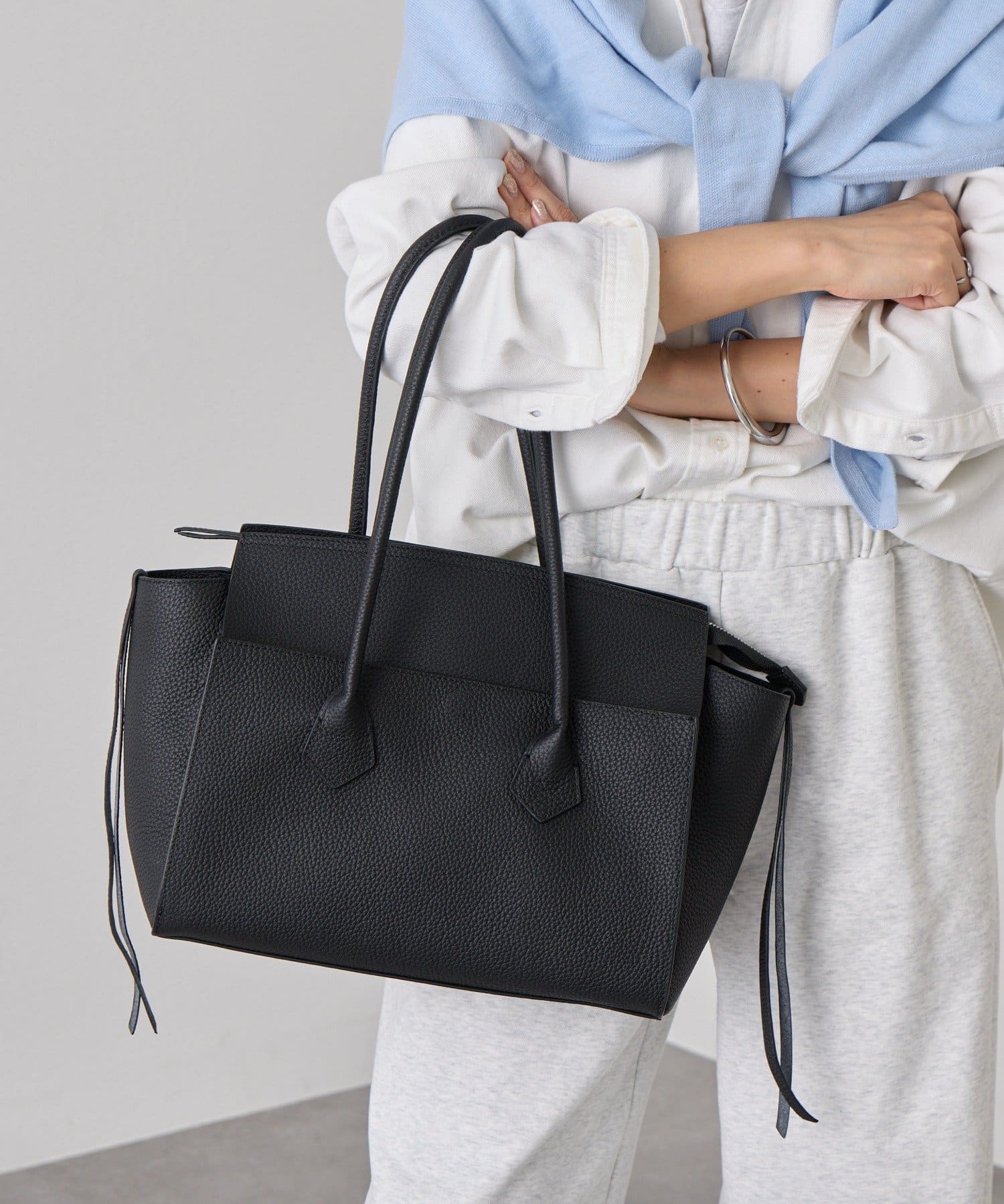 RIVE DROITE(リヴドロワ) 予約【実用性抜群】フラップポケットトートバッグ