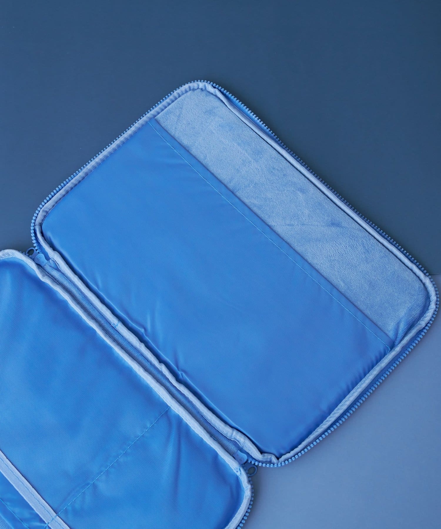 BIRTHDAY BAR(バースデイバー) 【scootystudio】ラップトップケース