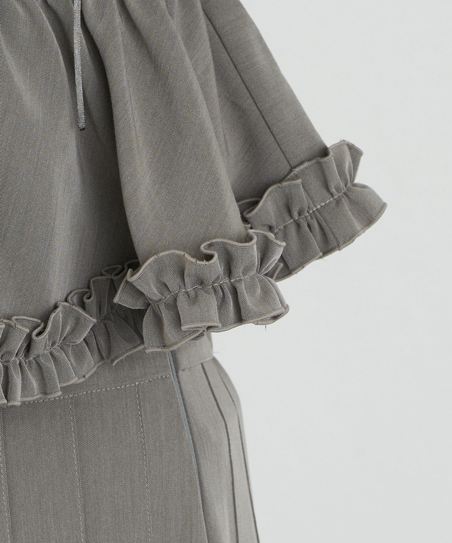 OUTLET(アウトレット) 【Ciaopanic】【Lumé】オフショルフリルビスチェ