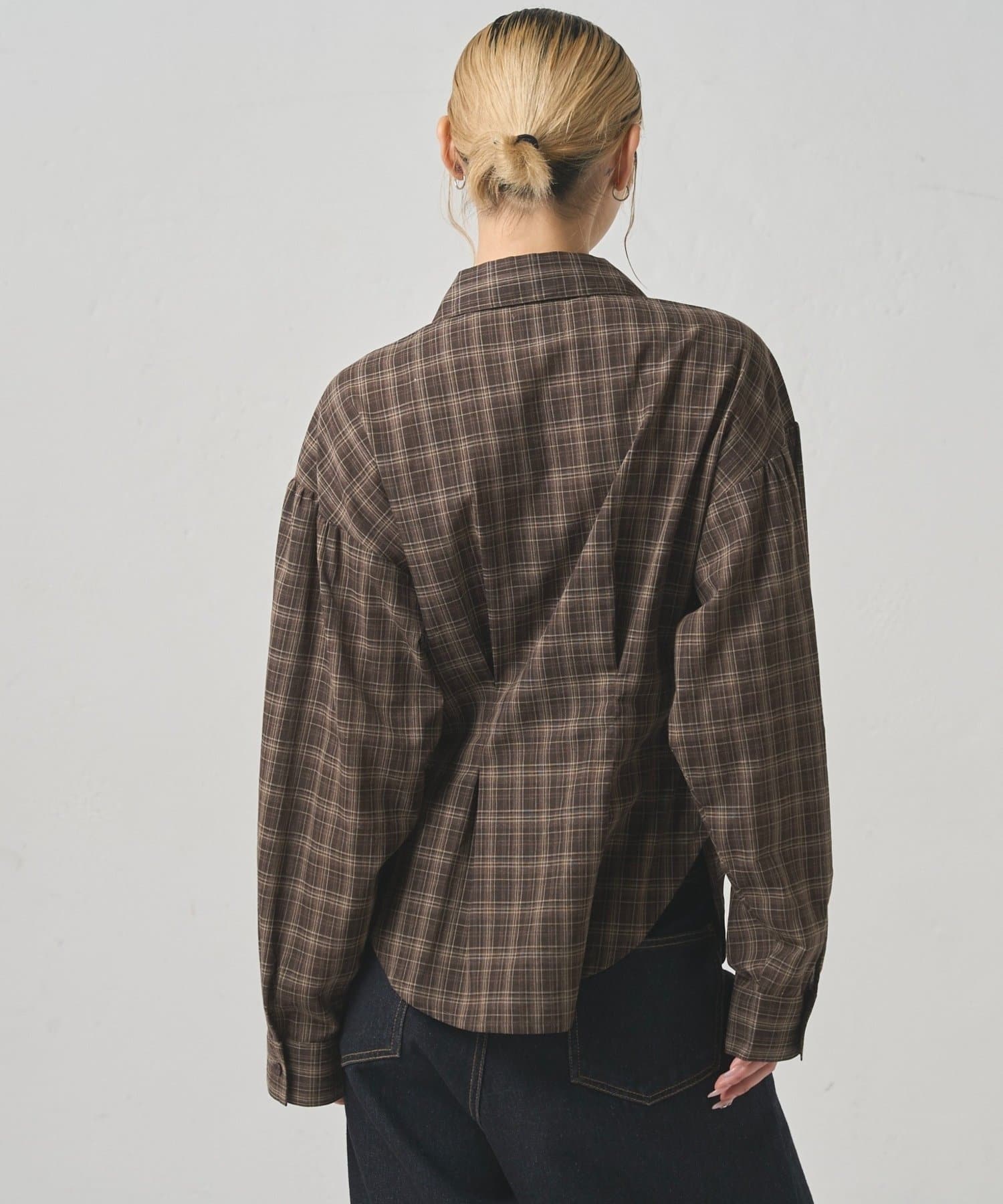 OUTLET(アウトレット) 【WHO'S WHO gallery】パフスリーブダーツシャツ