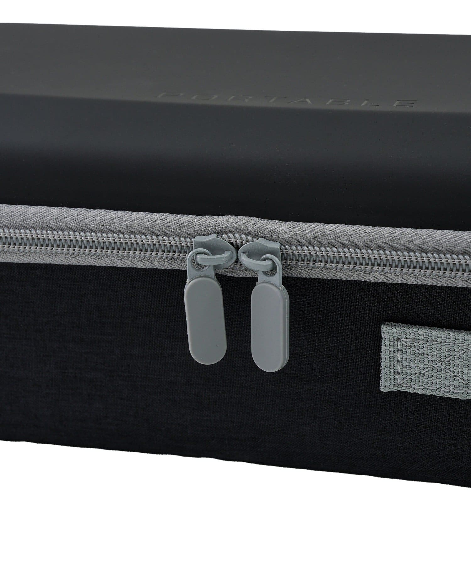 3COINS(スリーコインズ) 大容量ハードキャリングケース