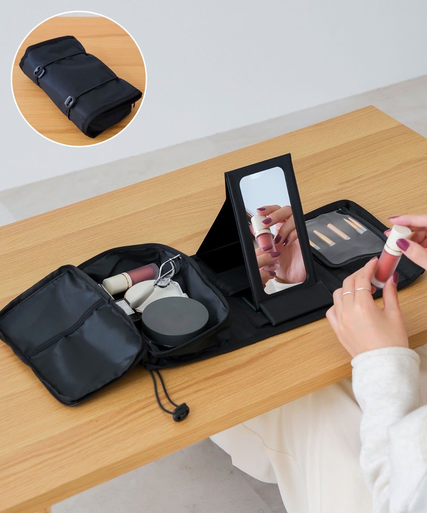 3COINS(スリーコインズ) 解決コスメポーチ