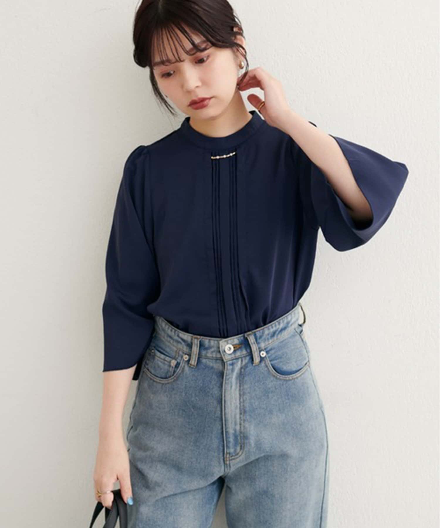 NICE CLAUP / OLIVE des OLIVE OUTLET(ナイスクラップ  / オリーブ デ オリーブ アウトレット) 【natural couture】メタルチャーム付き7分袖フレア袖ブラウス