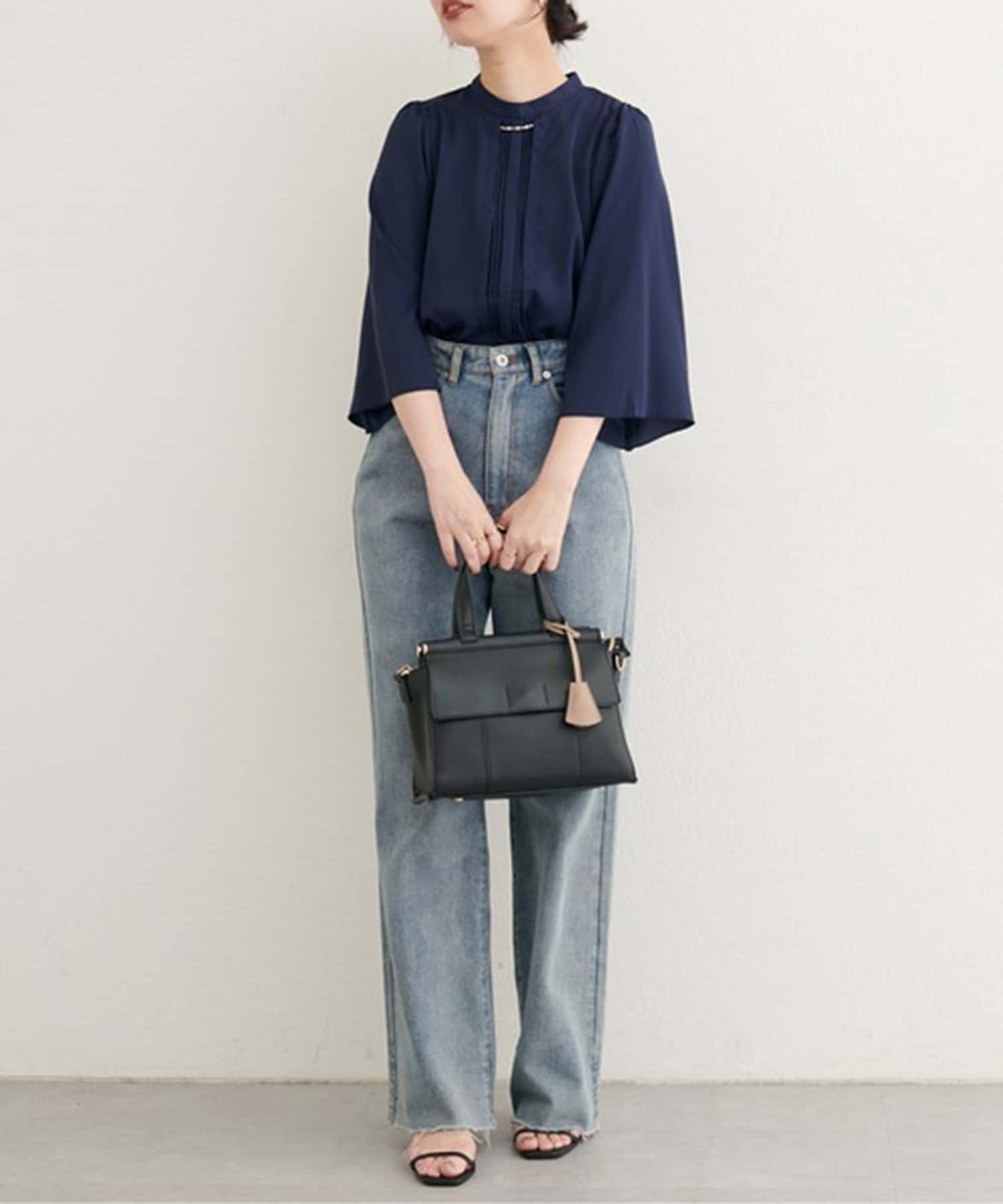 NICE CLAUP / OLIVE des OLIVE OUTLET(ナイスクラップ  / オリーブ デ オリーブ アウトレット) 【natural couture】メタルチャーム付き7分袖フレア袖ブラウス