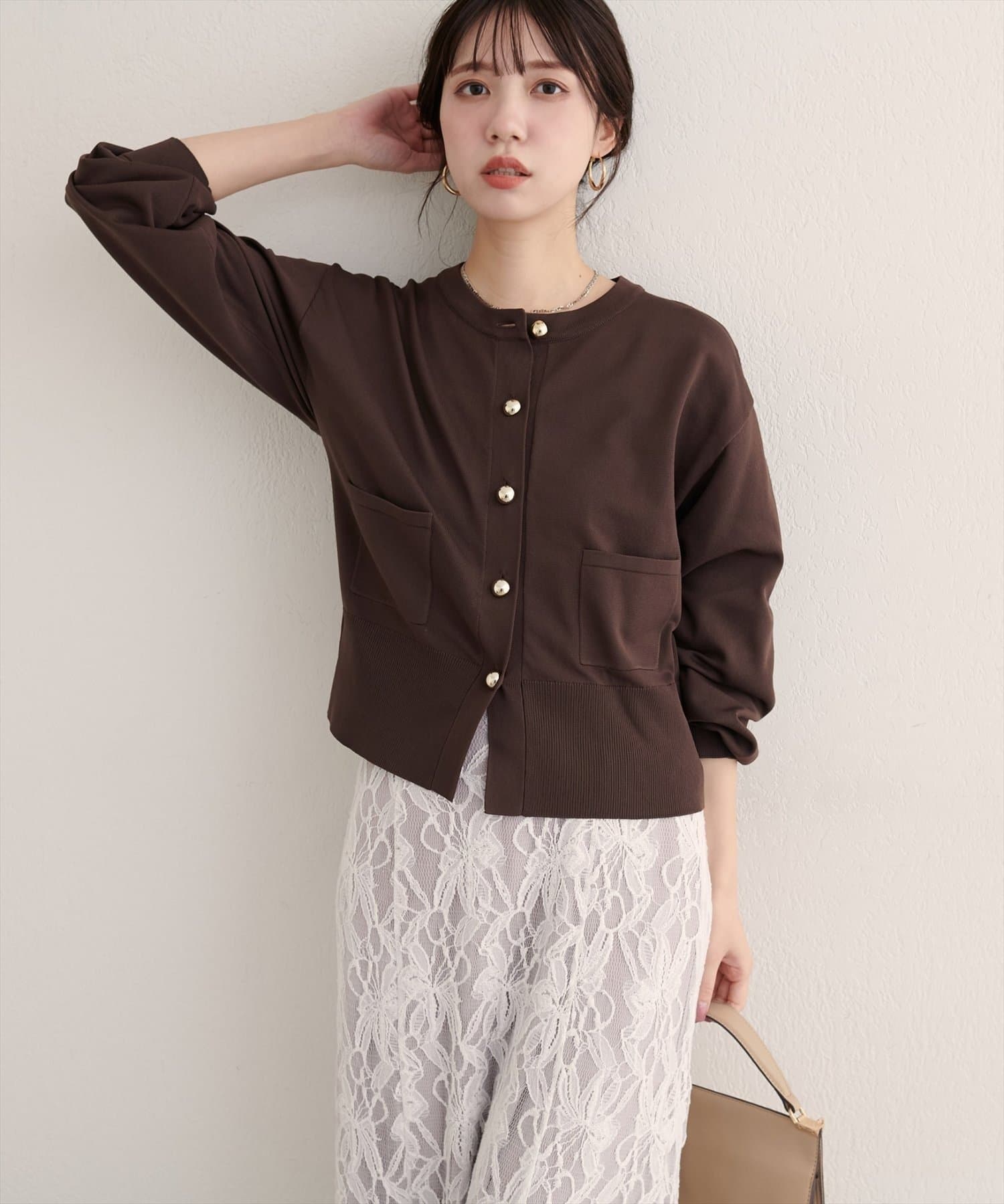 NICE CLAUP / OLIVE des OLIVE OUTLET(ナイスクラップ  / オリーブ デ オリーブ アウトレット) 【natural couture】ぷっくり金釦ポケ付きカーデ