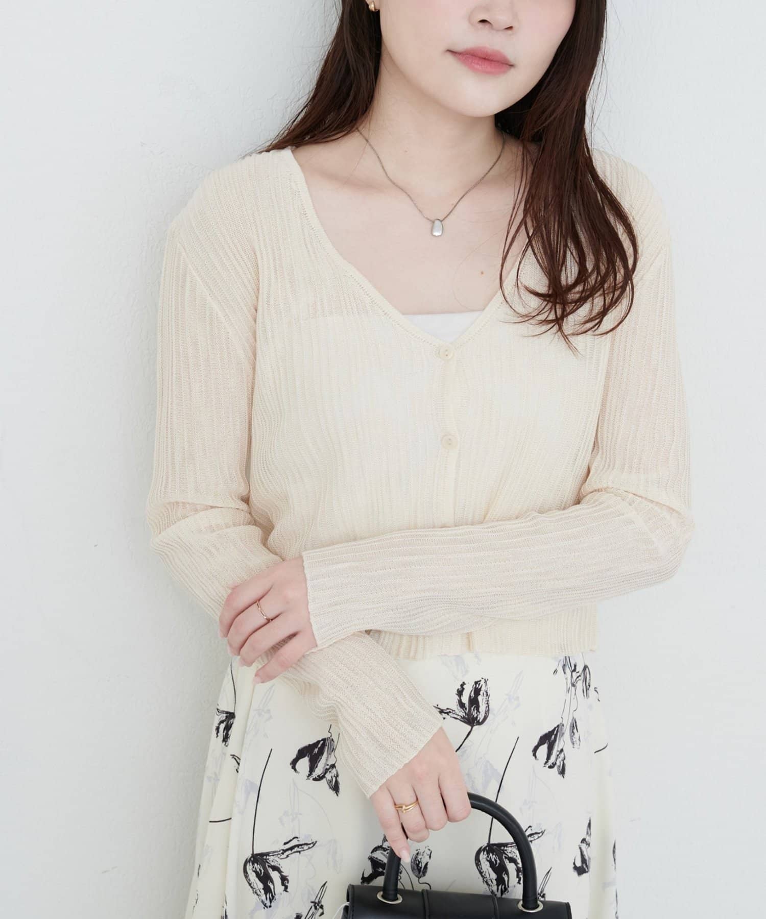 NICE CLAUP / OLIVE des OLIVE OUTLET(ナイスクラップ  / オリーブ デ オリーブ アウトレット) 【EVERY VERY NICECLAUP】針抜きリブVネックシアーカーディガン