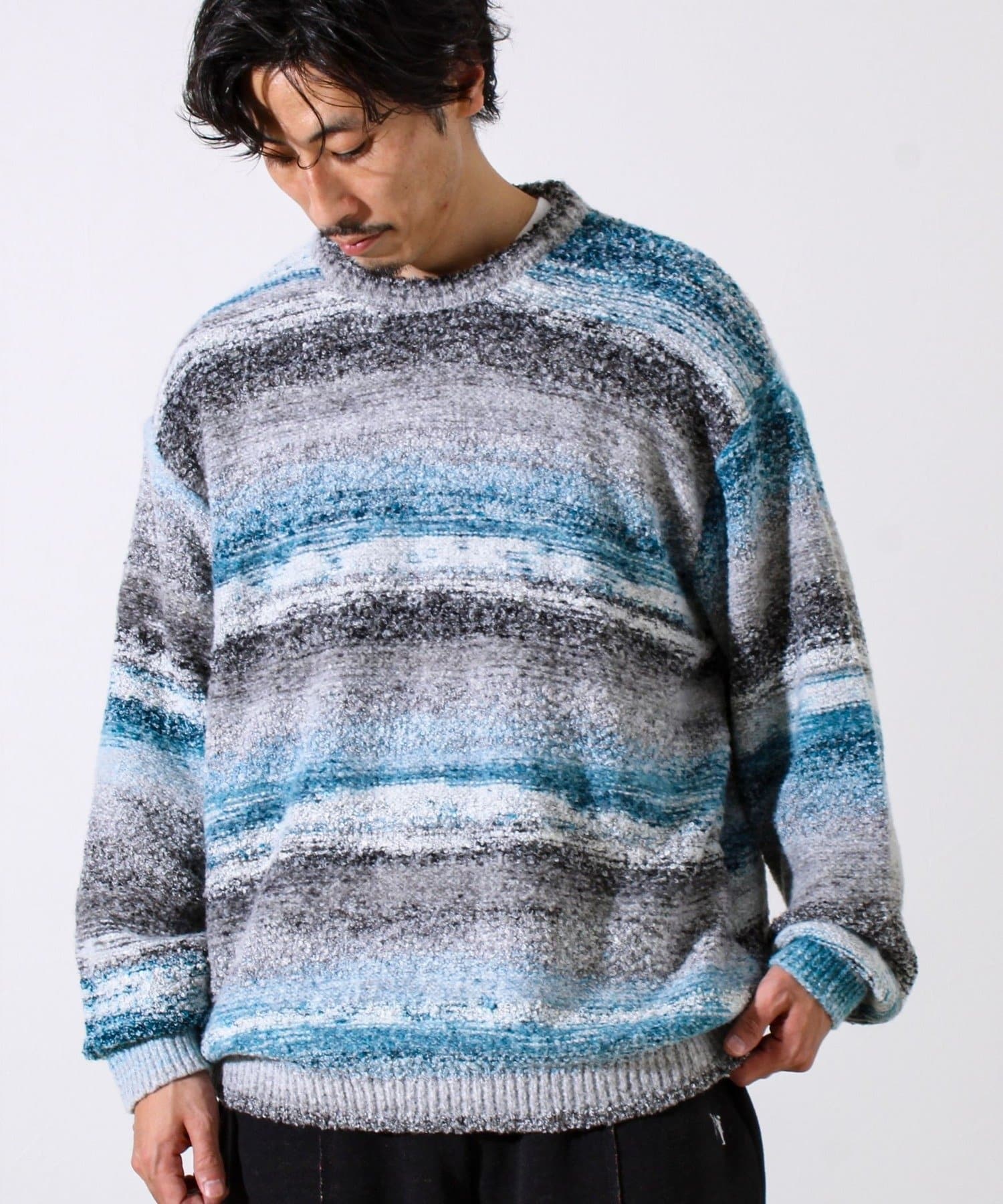 FREDY & GLOSTER(フレディ アンド グロスター) 【ふんわり立体感】グラデーションブークレプルオーバー