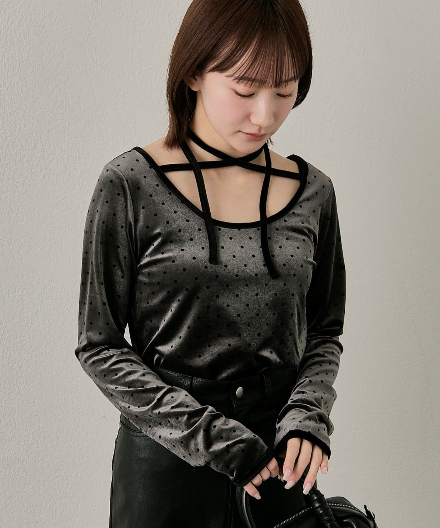 mline(エムライン) [mline]チョーカーベロアトップス