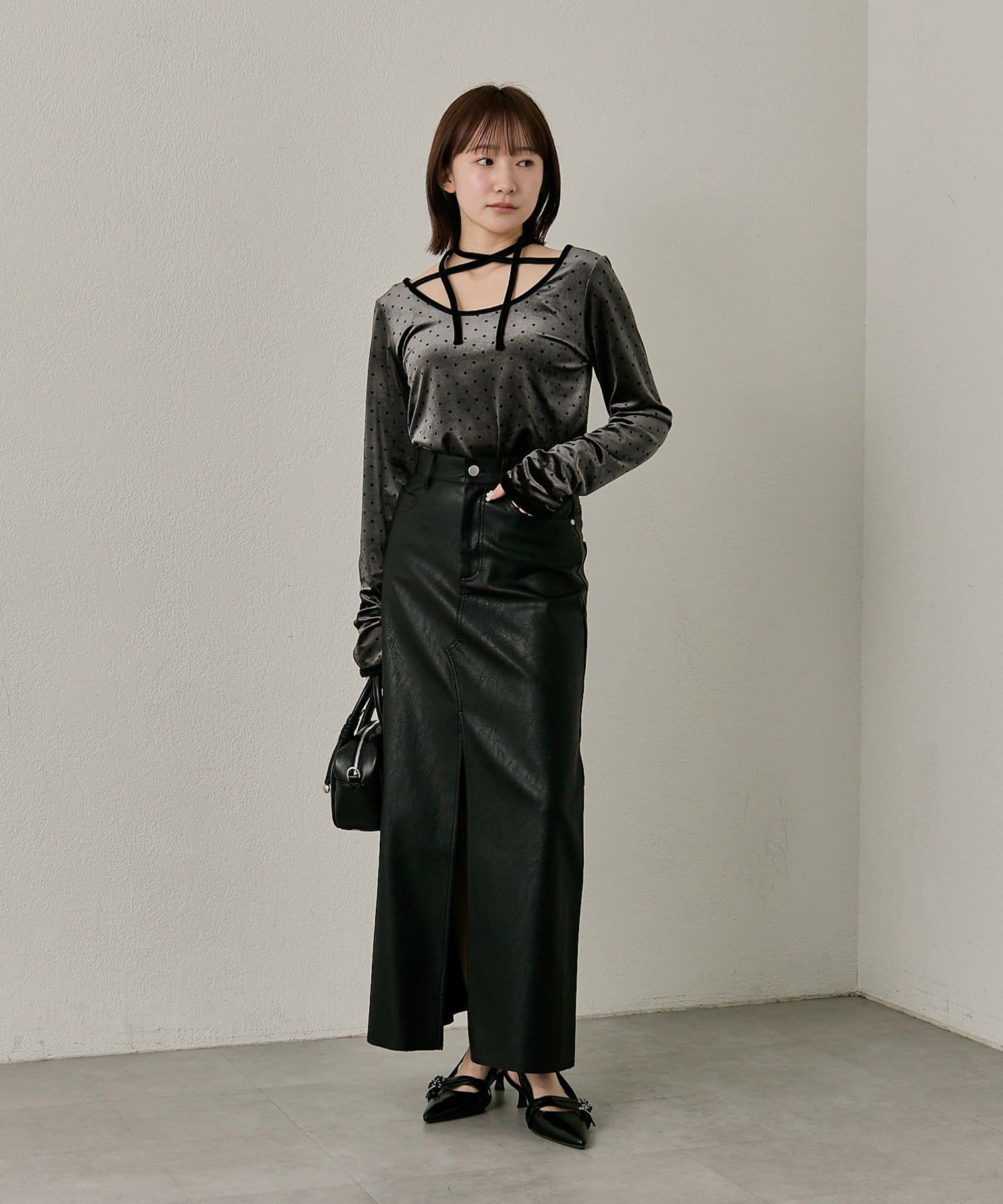 mline(エムライン) [mline]チョーカーベロアトップス