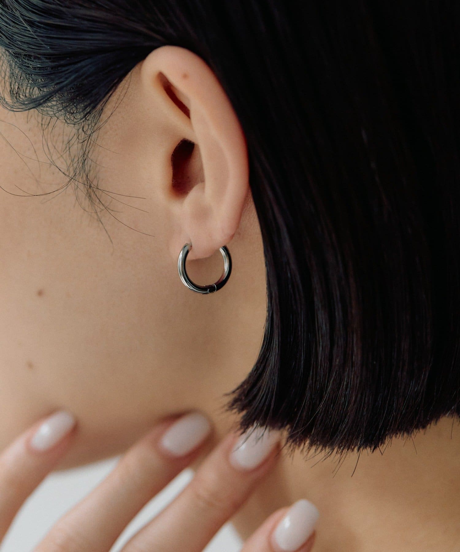 ear PAPILLONNER(イア パピヨネ) 《金属アレルギー対応/ステンレス》クリスタルロンデルピアス