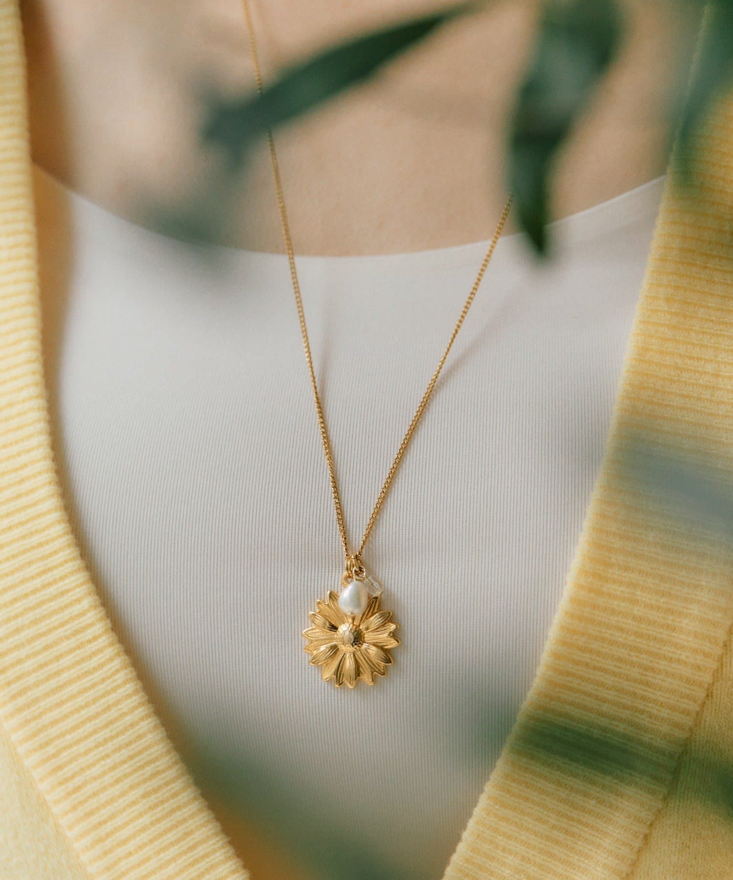 ear PAPILLONNER(イア パピヨネ) 《金属アレルギー対応/ステンレス》フラワーロングネックレス