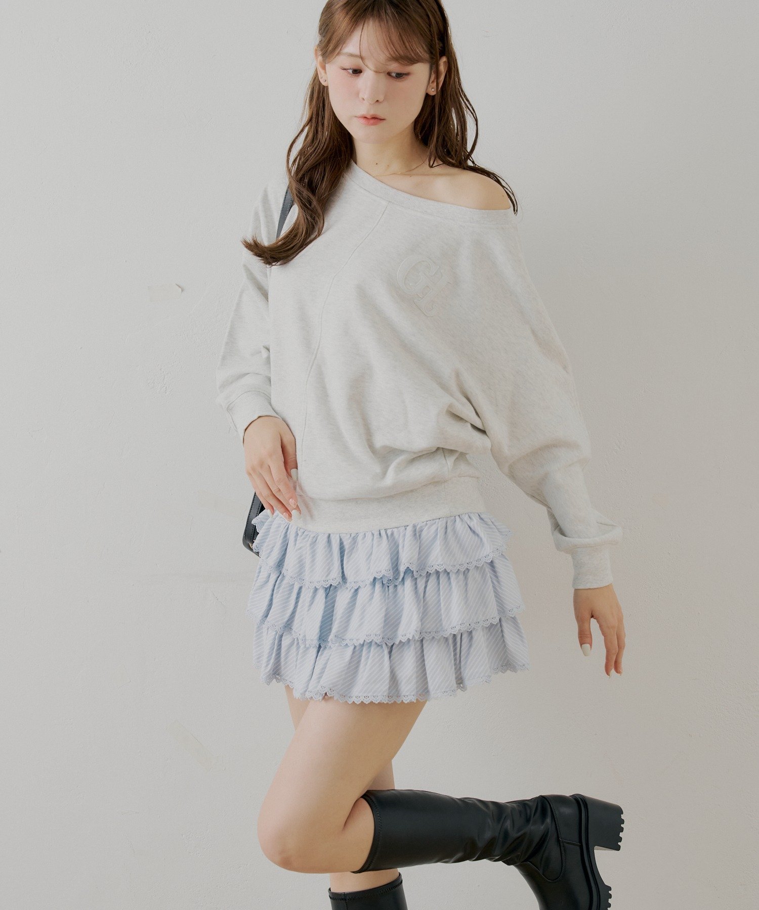 Chico(チコ) ワンショルルーズスウェット