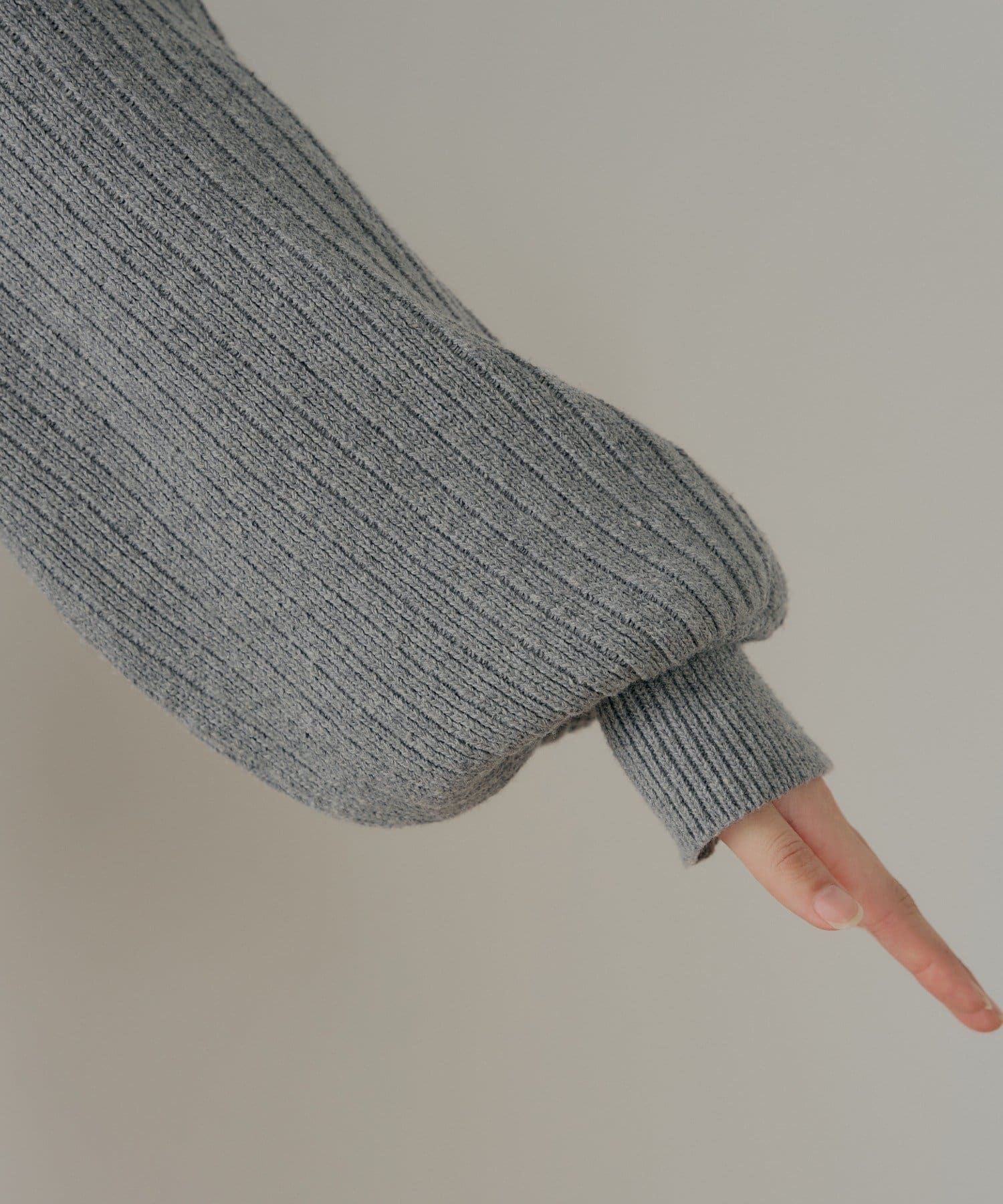 Chico(チコ) 【セットアップ対応】Vネックルーズニット