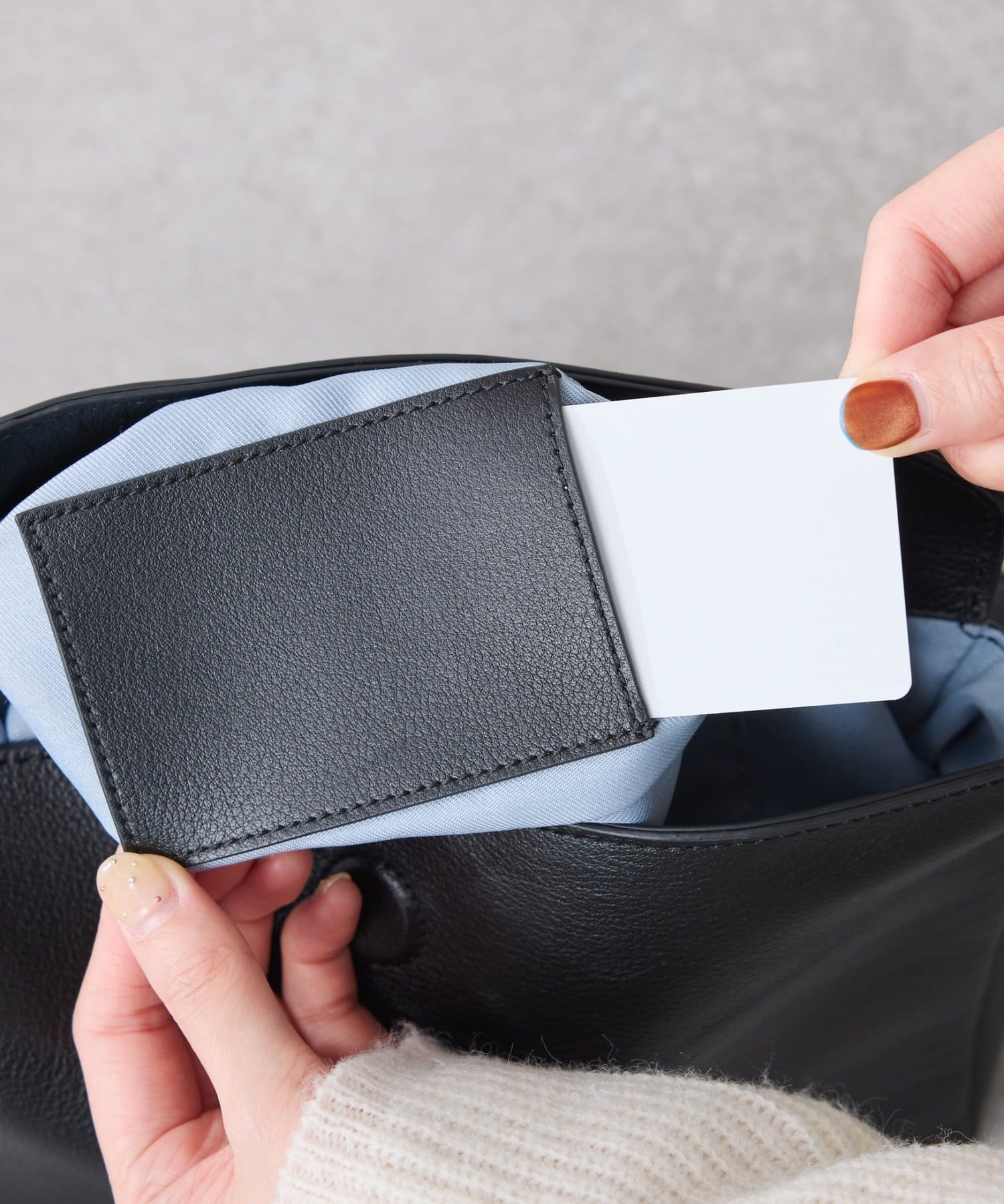 COLLAGE GALLARDAGALANTE(コラージュ ガリャルダガランテ) 【最後の再販！】《人気インフルエンサー企画》メタルレスレザーバッグ