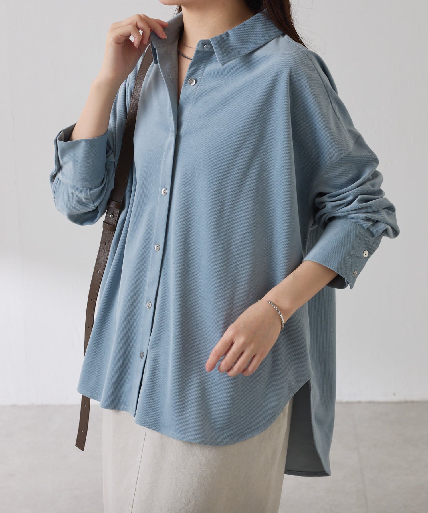 COLLAGE GALLARDAGALANTE(コラージュ ガリャルダガランテ) メタルボタンコーデュロイシャツ