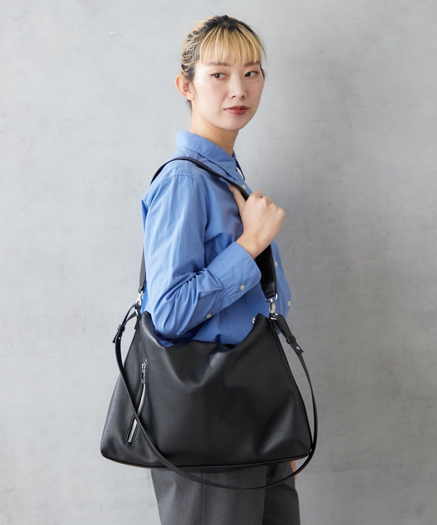 BIRTHDAY BAR(バースデイバー) フェイクレザー6ポケット2WAYショルダーバッグ