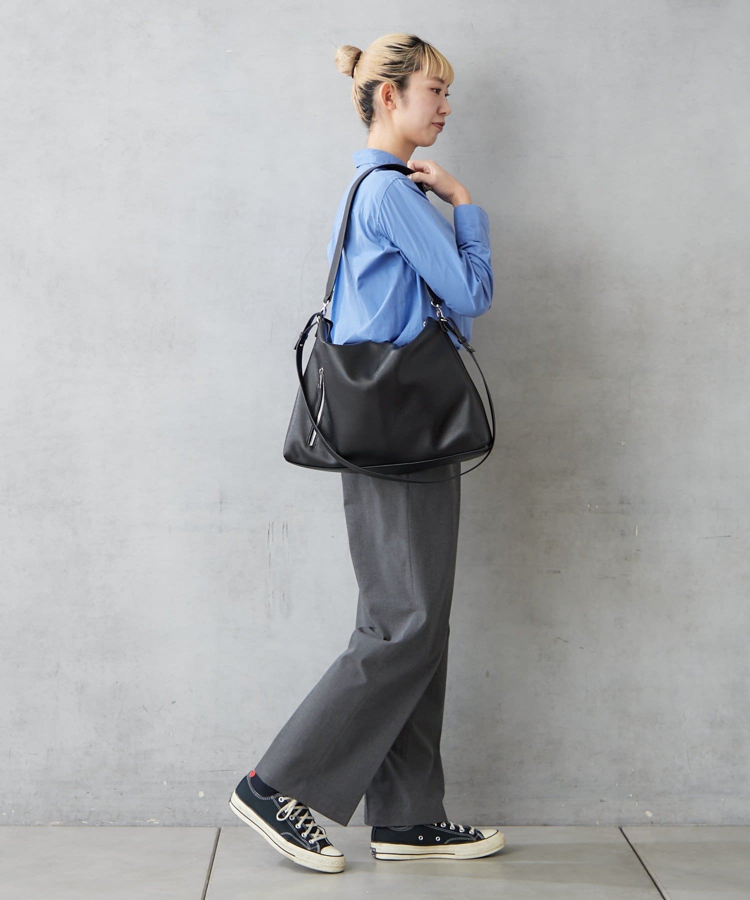 BIRTHDAY BAR(バースデイバー) フェイクレザー6ポケット2WAYショルダーバッグ