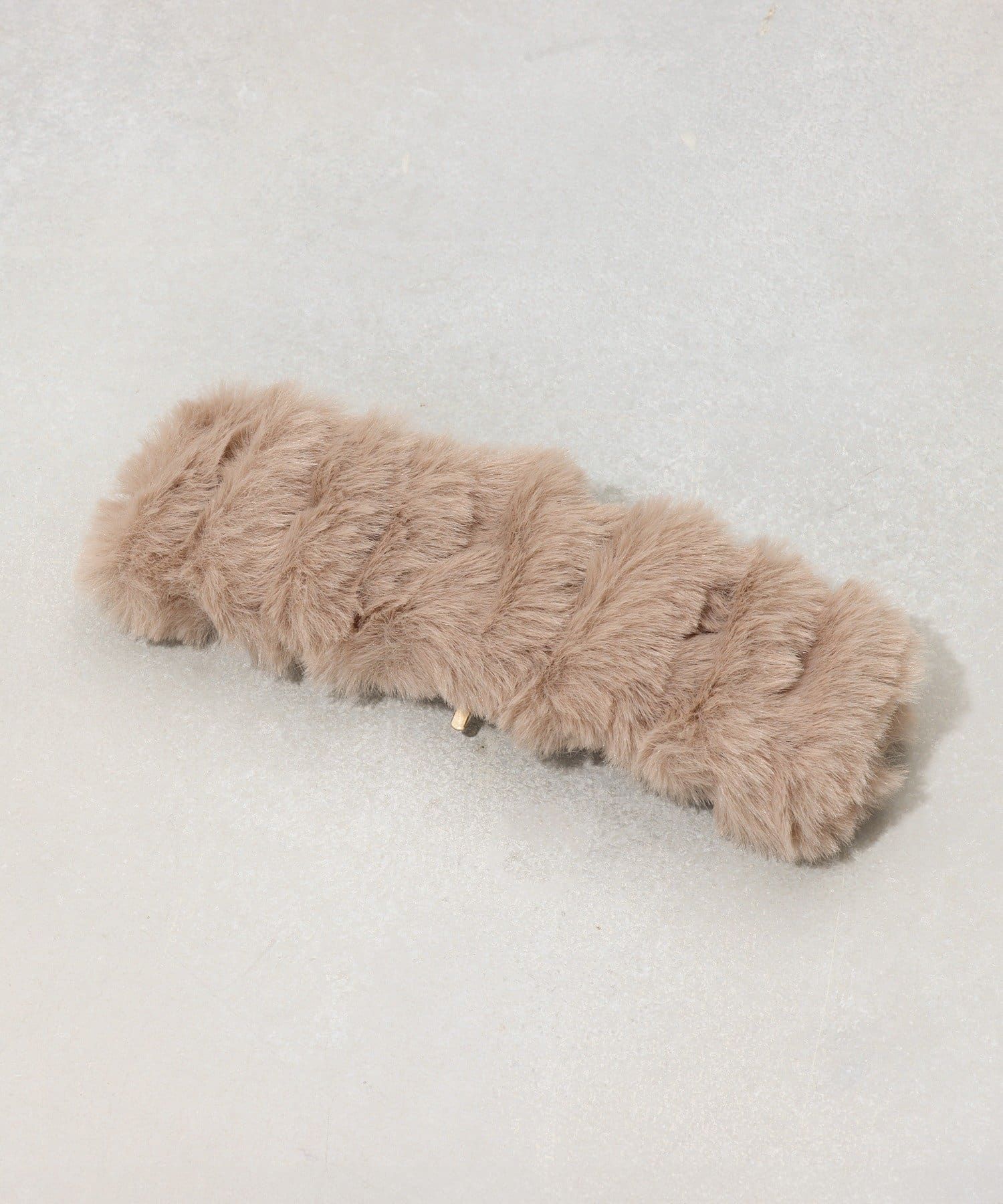 3COINS(スリーコインズ) ファーロールカフ