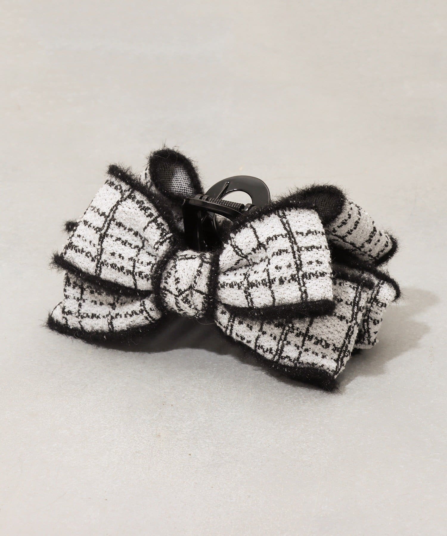 3COINS(スリーコインズ) ツィードシャギーリボンバンス