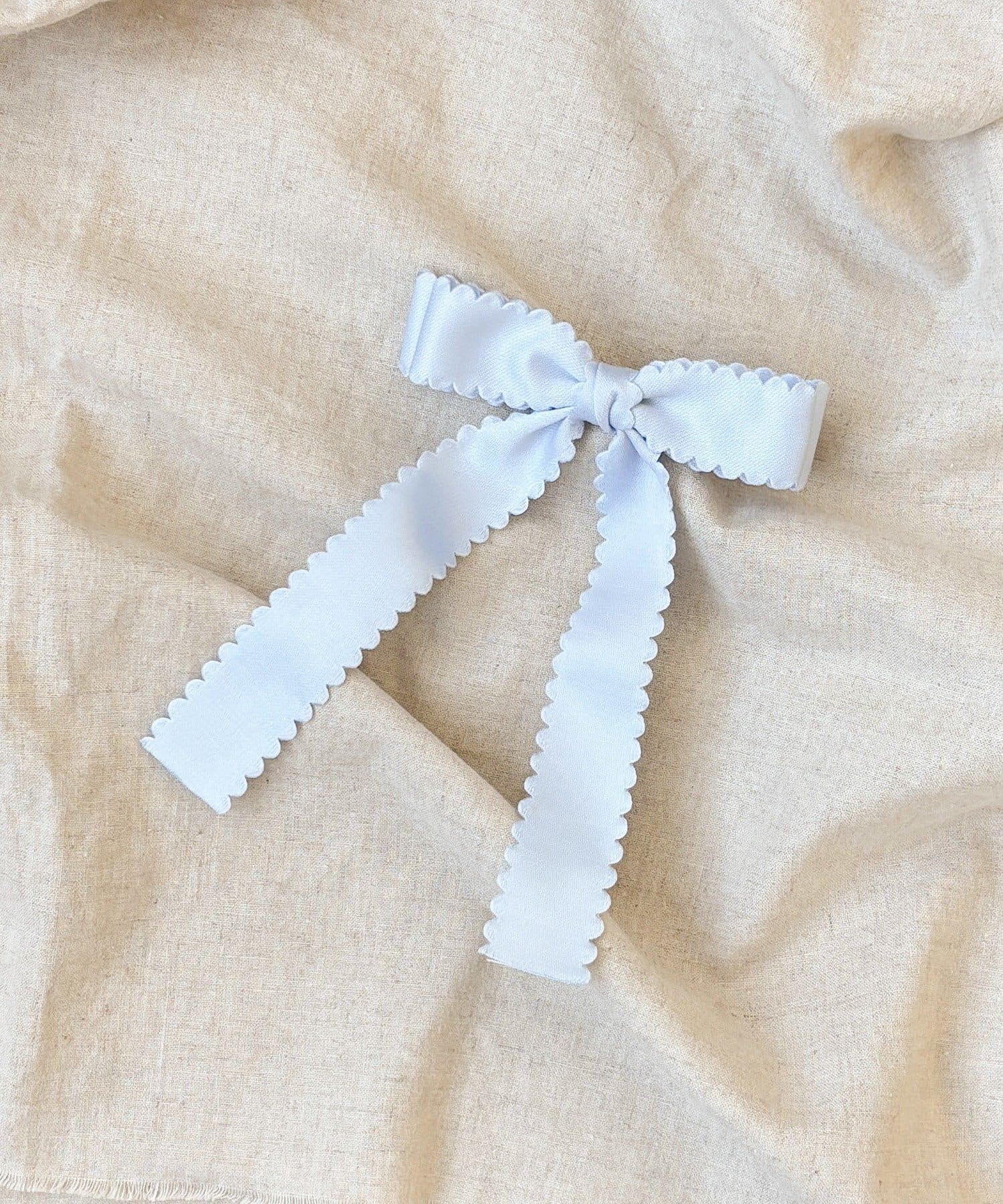 3COINS(スリーコインズ) スカラップリボンクリップ／KIDS