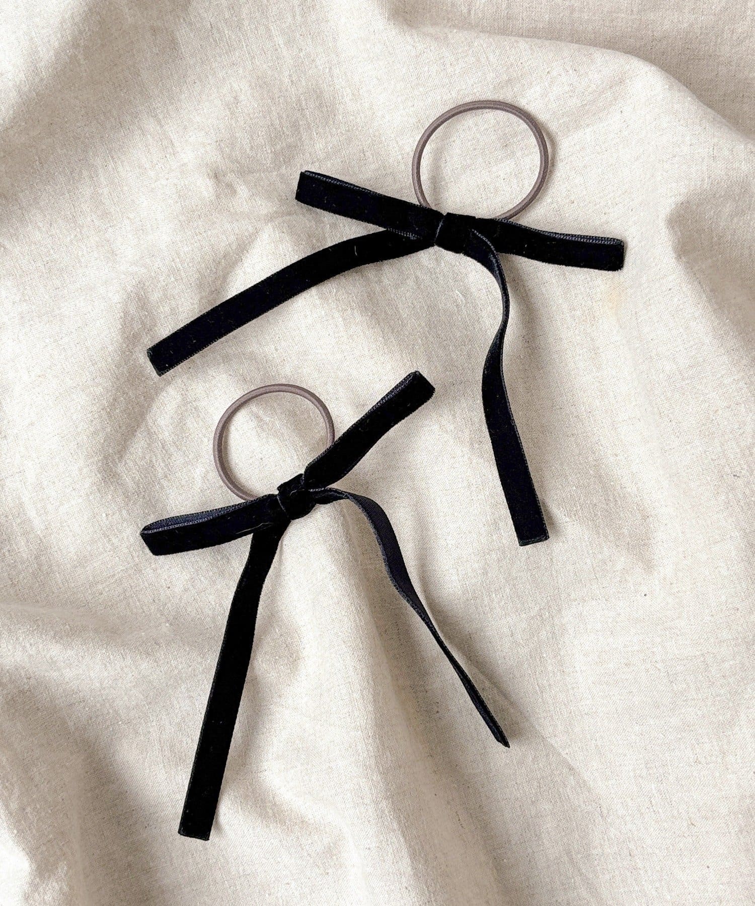 3COINS(スリーコインズ) ベロアリボンポニー2個セット／KIDS