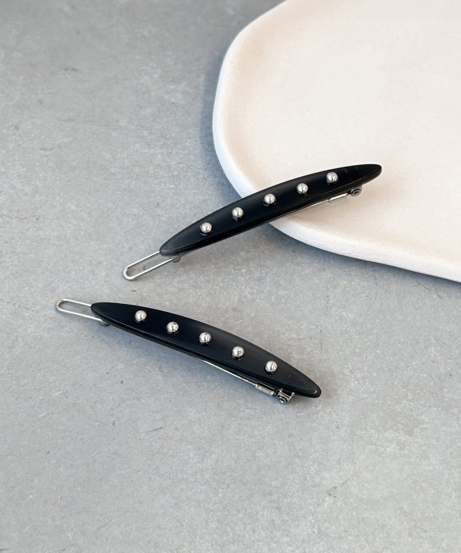 3COINS(スリーコインズ) ボール付きオーバルダボピン2個セット