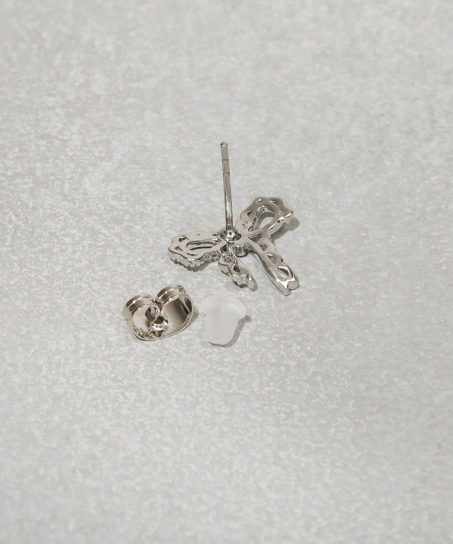 3COINS(スリーコインズ) レースリボンピアス