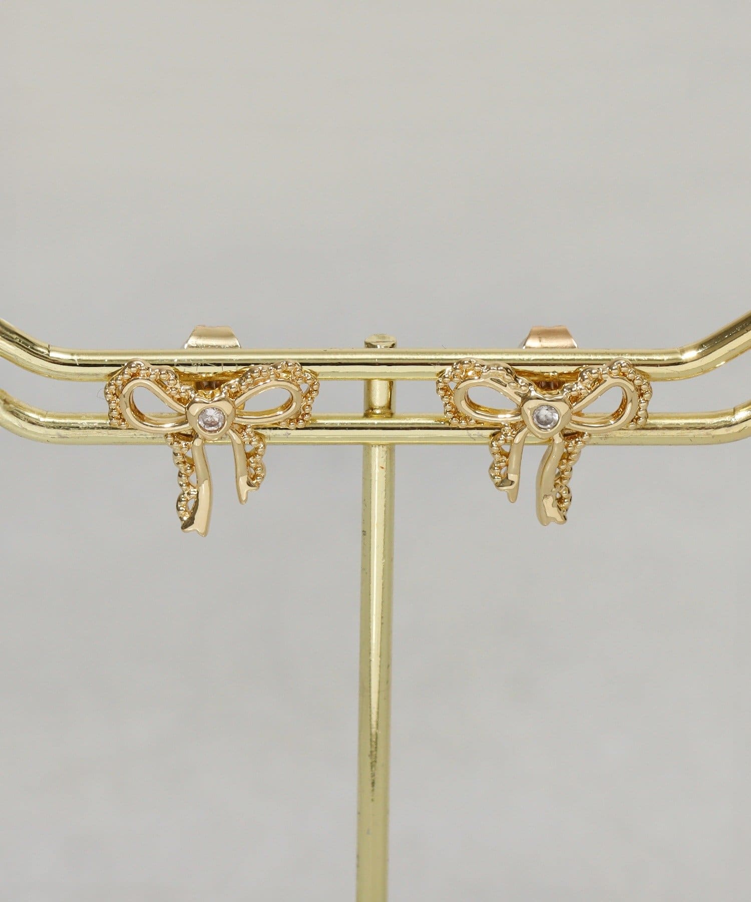 3COINS(スリーコインズ) レースリボンピアス