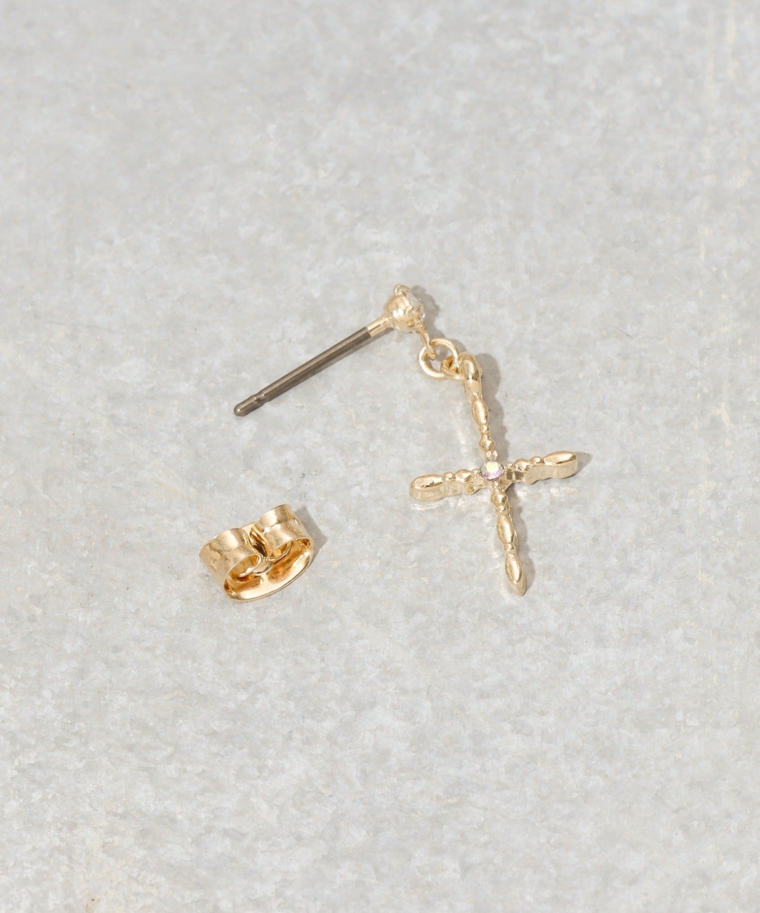 3COINS(スリーコインズ) メタルクロスピアス