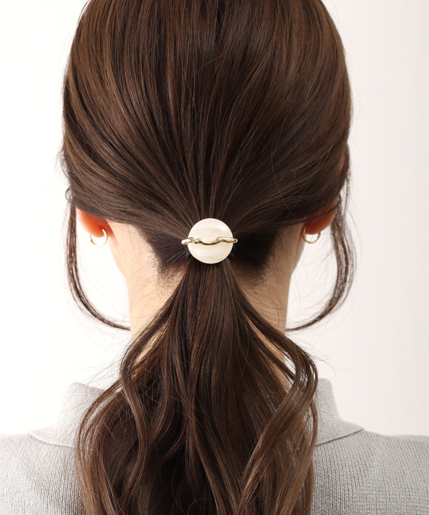 3COINS(スリーコインズ) 樹脂ラウンドメタルポニー