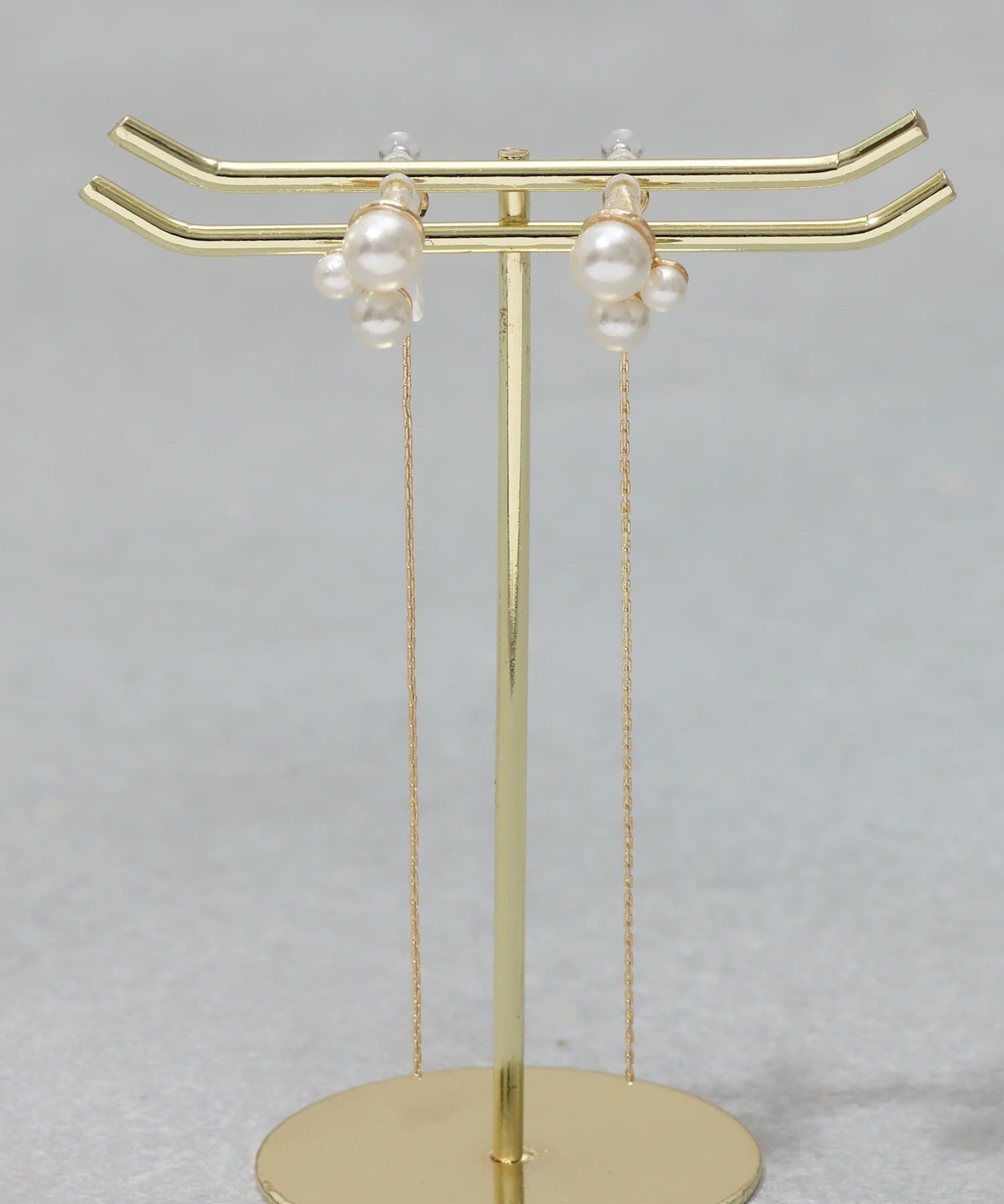 3COINS(スリーコインズ) パールライン樹脂イヤリング