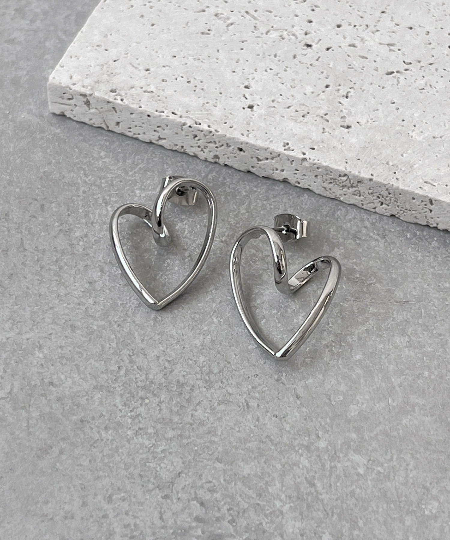 3COINS(スリーコインズ) ラインハートメタルピアス