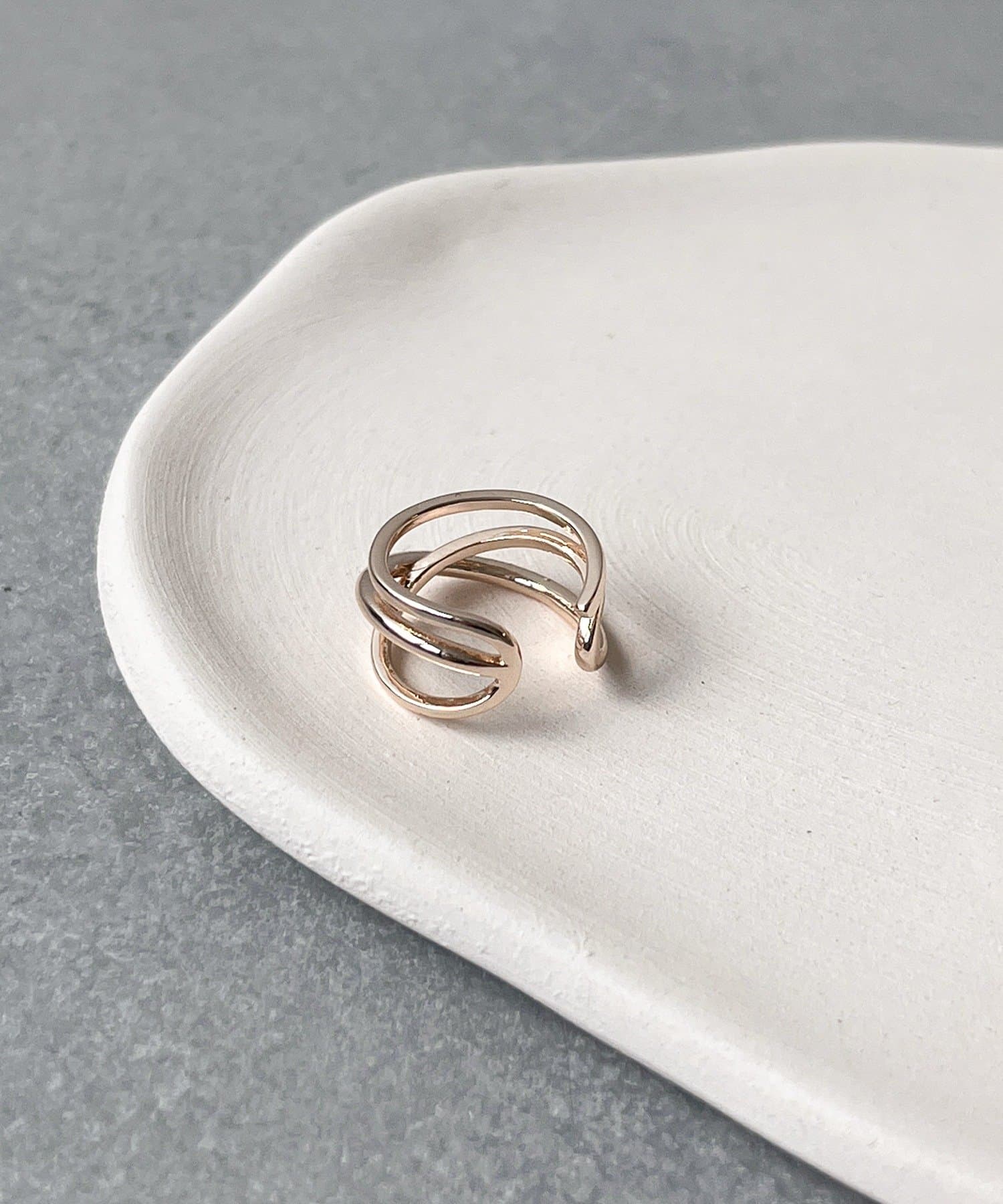 3COINS(スリーコインズ) 3連メタルイヤカフ