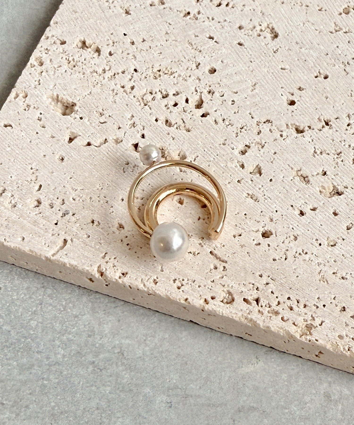 3COINS(スリーコインズ) 2ツパールメタルイヤカフ